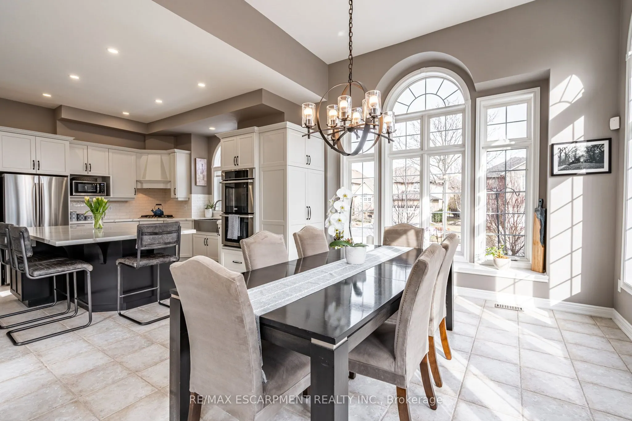 83 Southcreek Court
