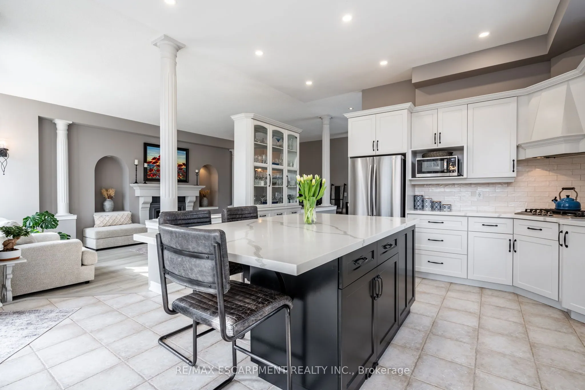 83 Southcreek Court