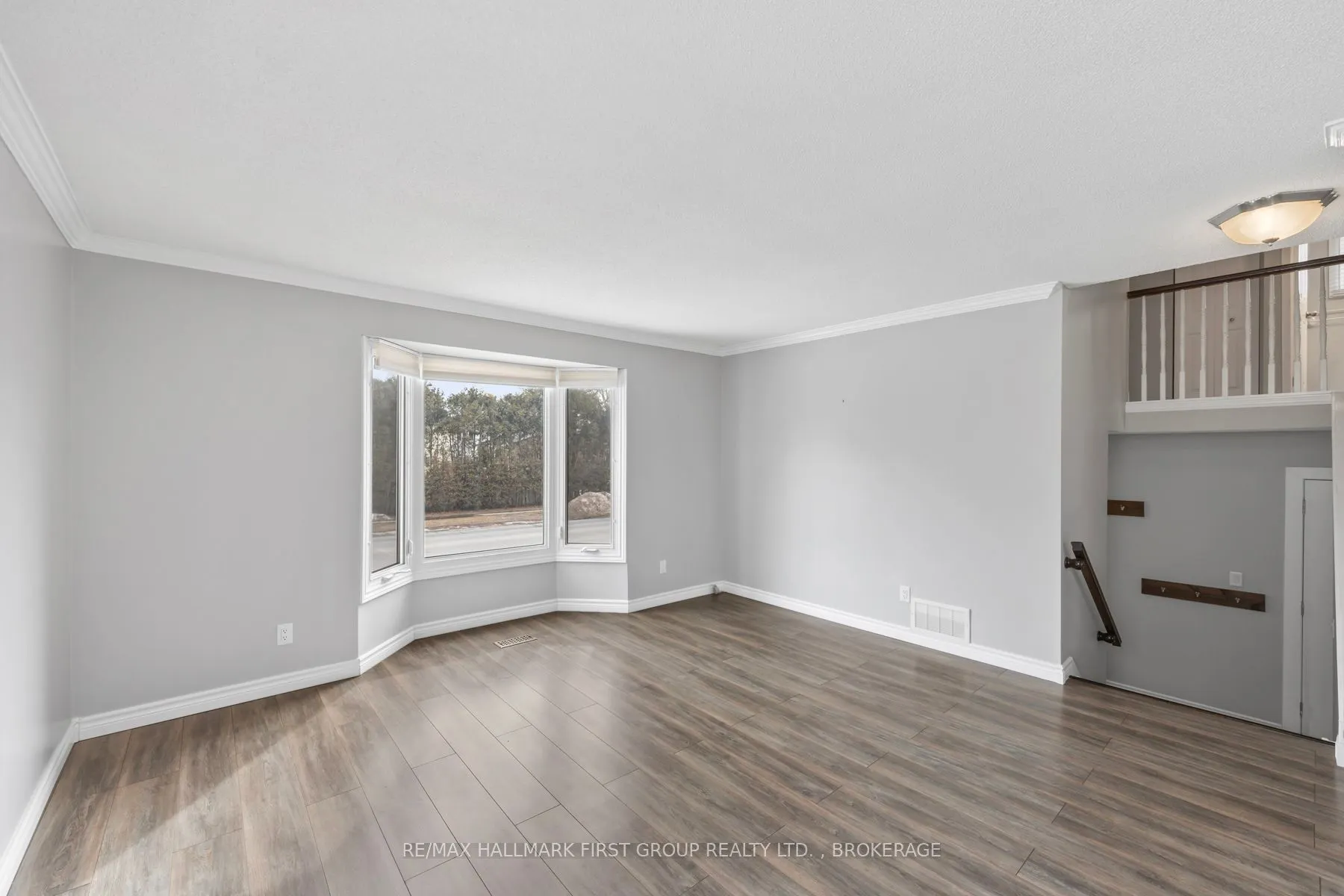 806 Cataraqui Woods Drive