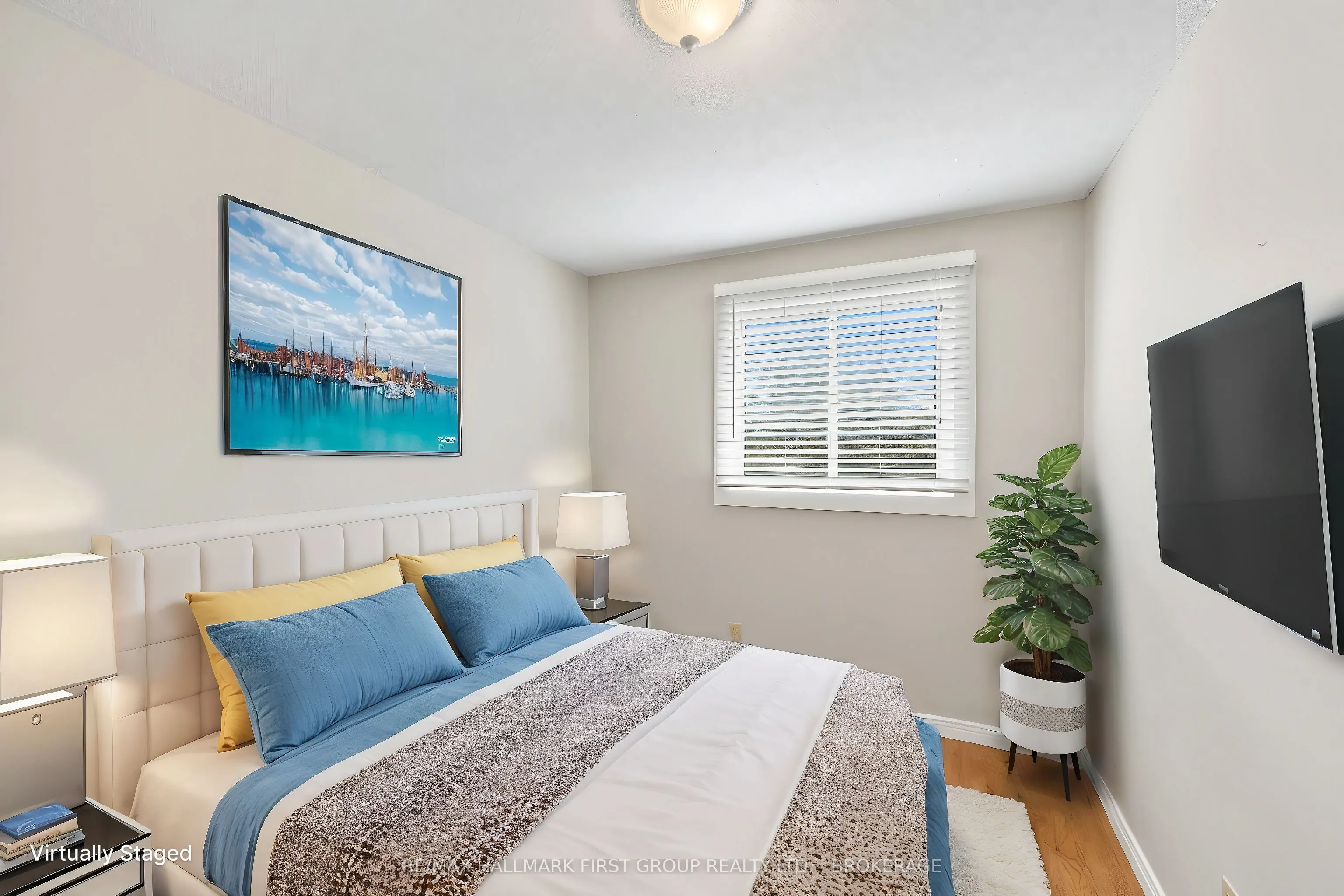 806 Cataraqui Woods Drive