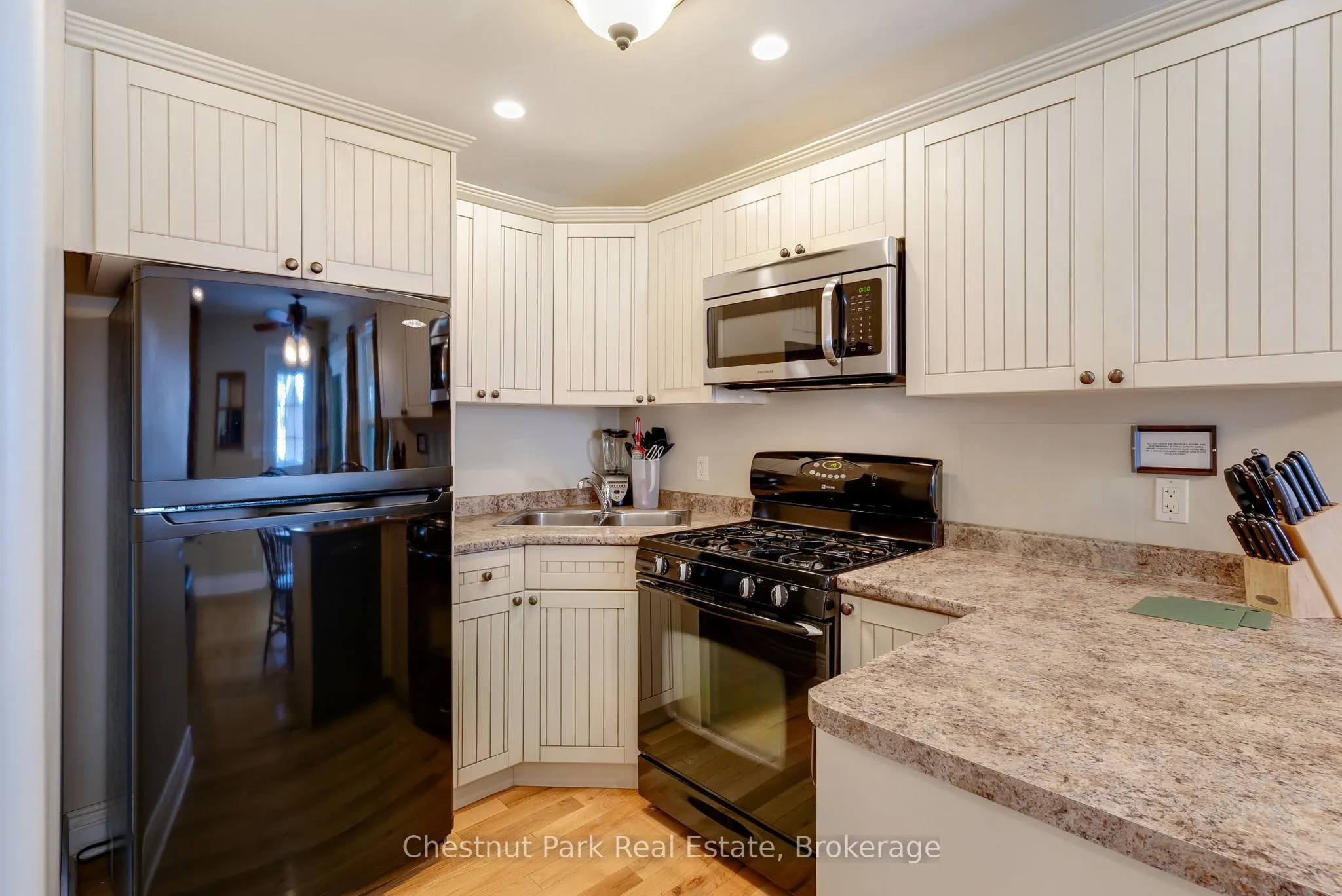 1052 Rat Bay 105-8 Road, #105-8