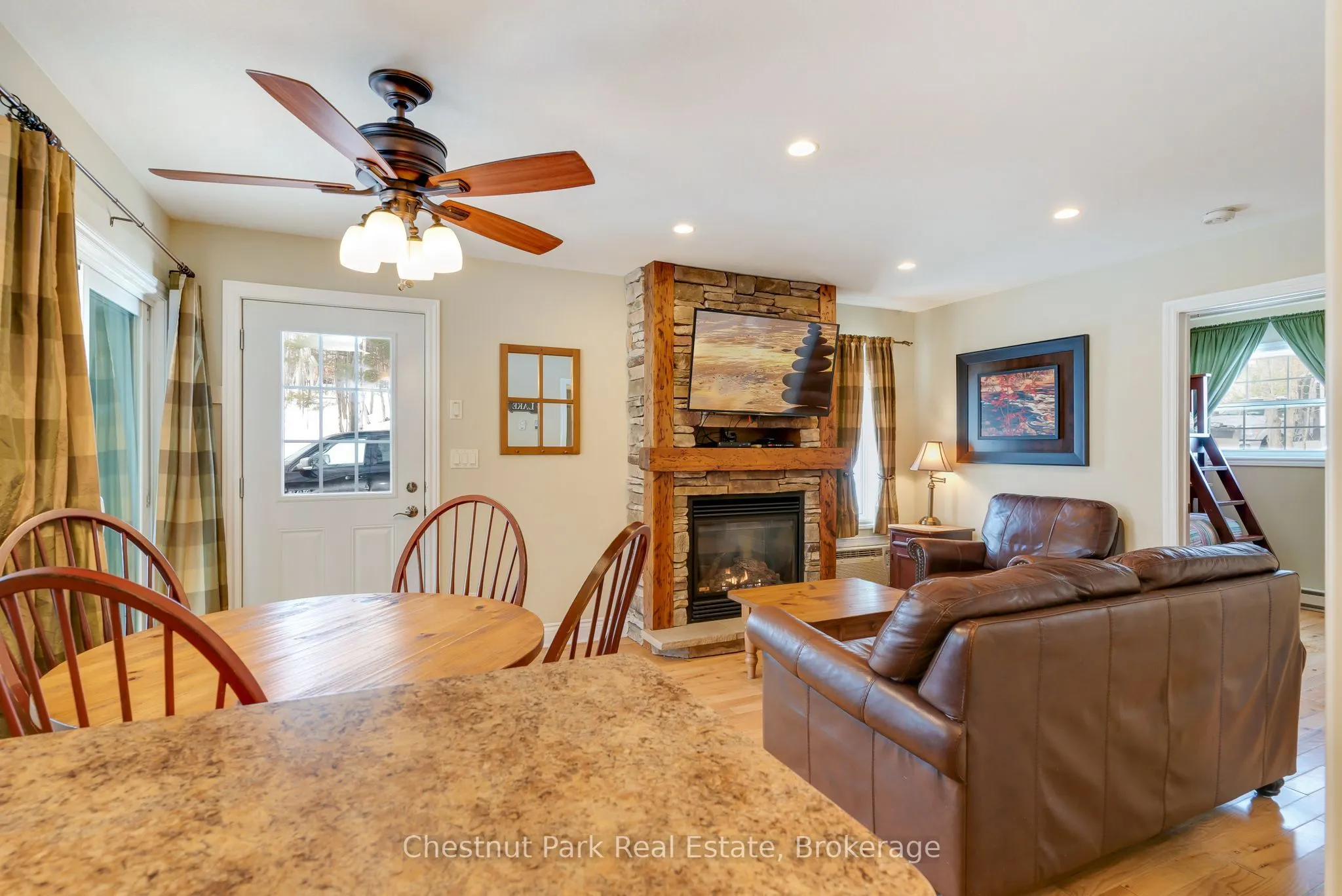1052 Rat Bay 105-8 Road, #105-8