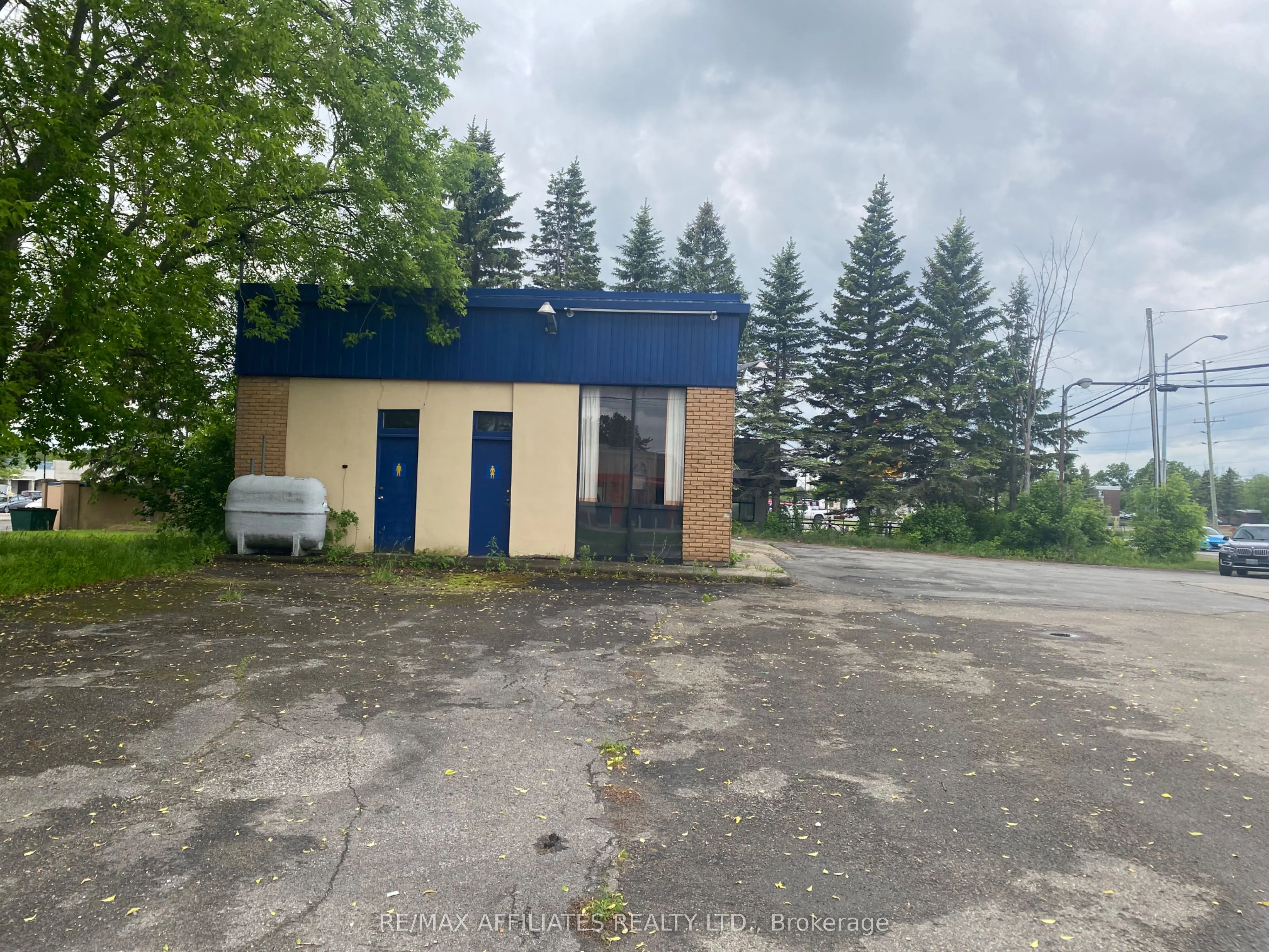60 Dufferin Street