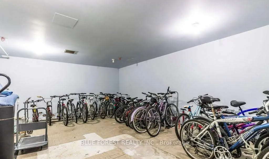 1106 Jalna Boulevard, #304
