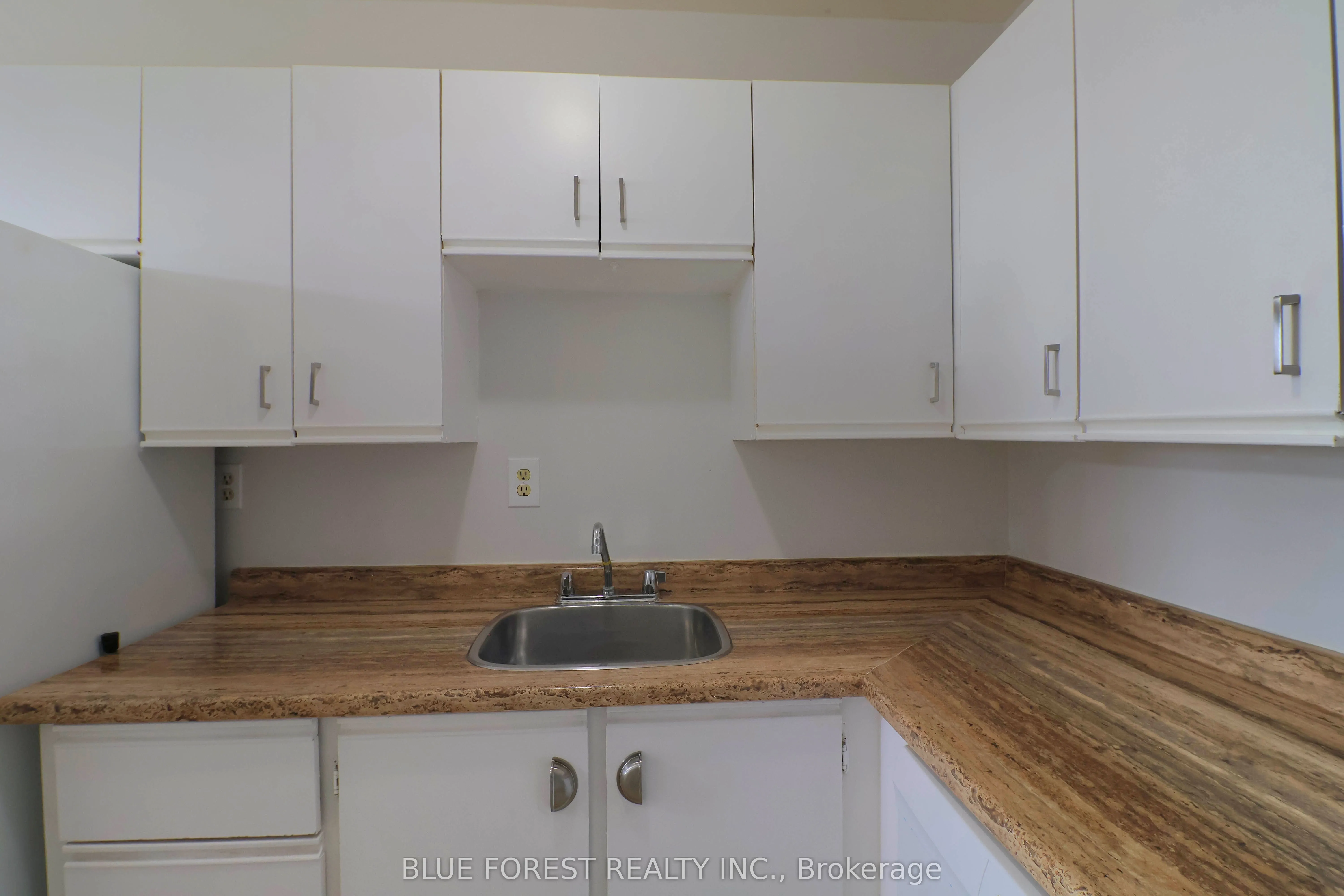1106 Jalna Boulevard, #304