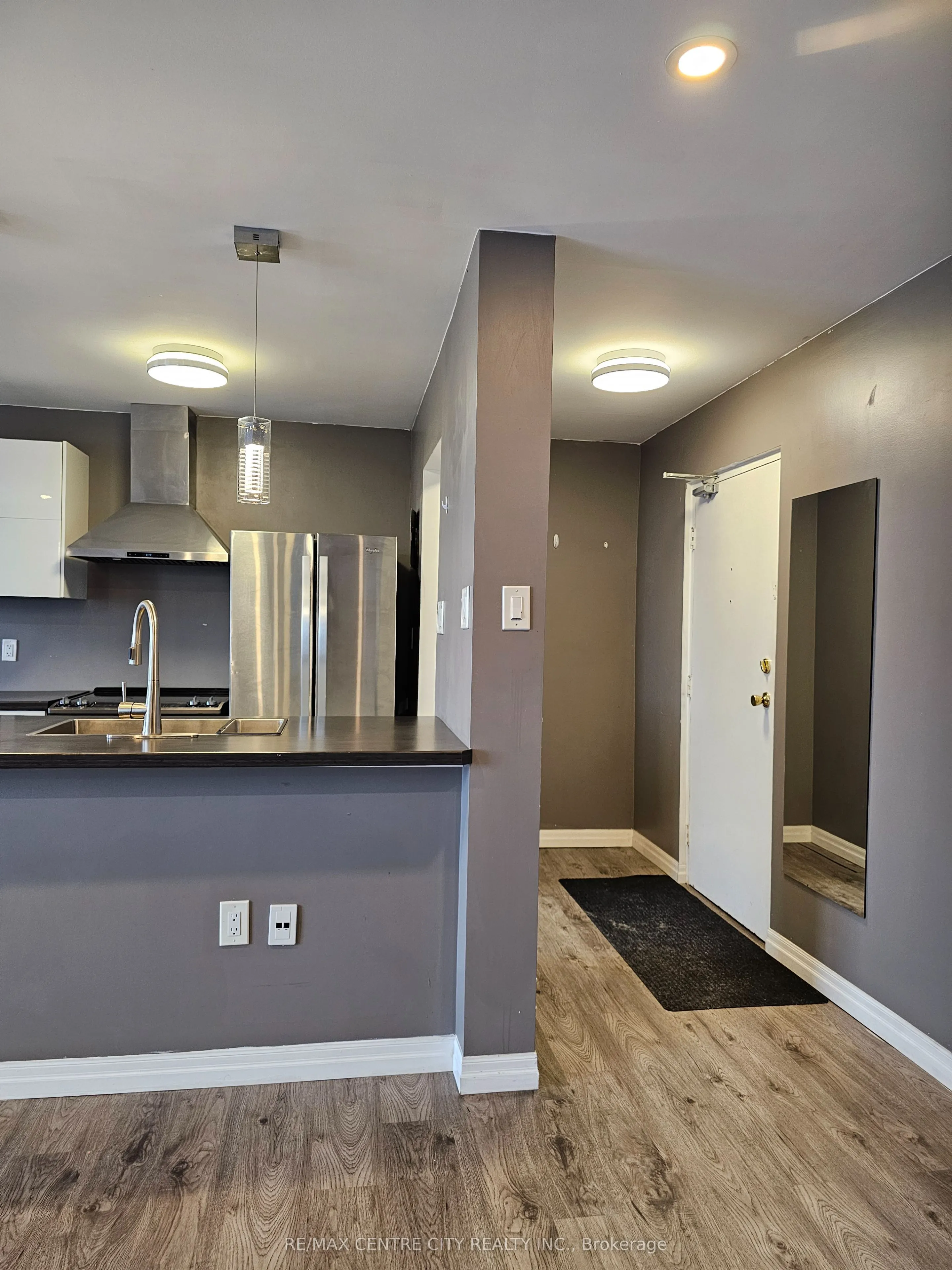 1102 Jalna Boulevard #601