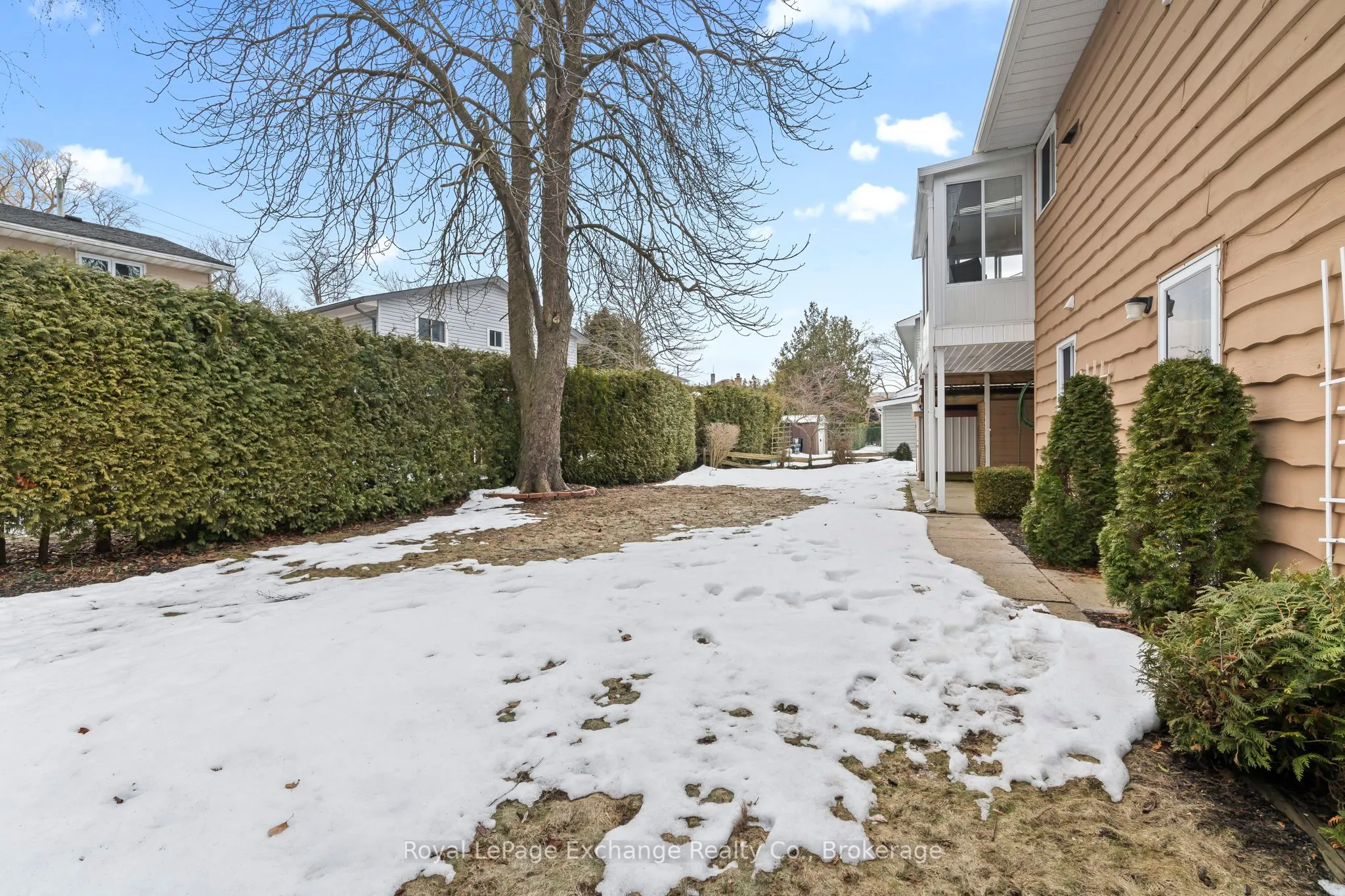 929 Saugeen Street