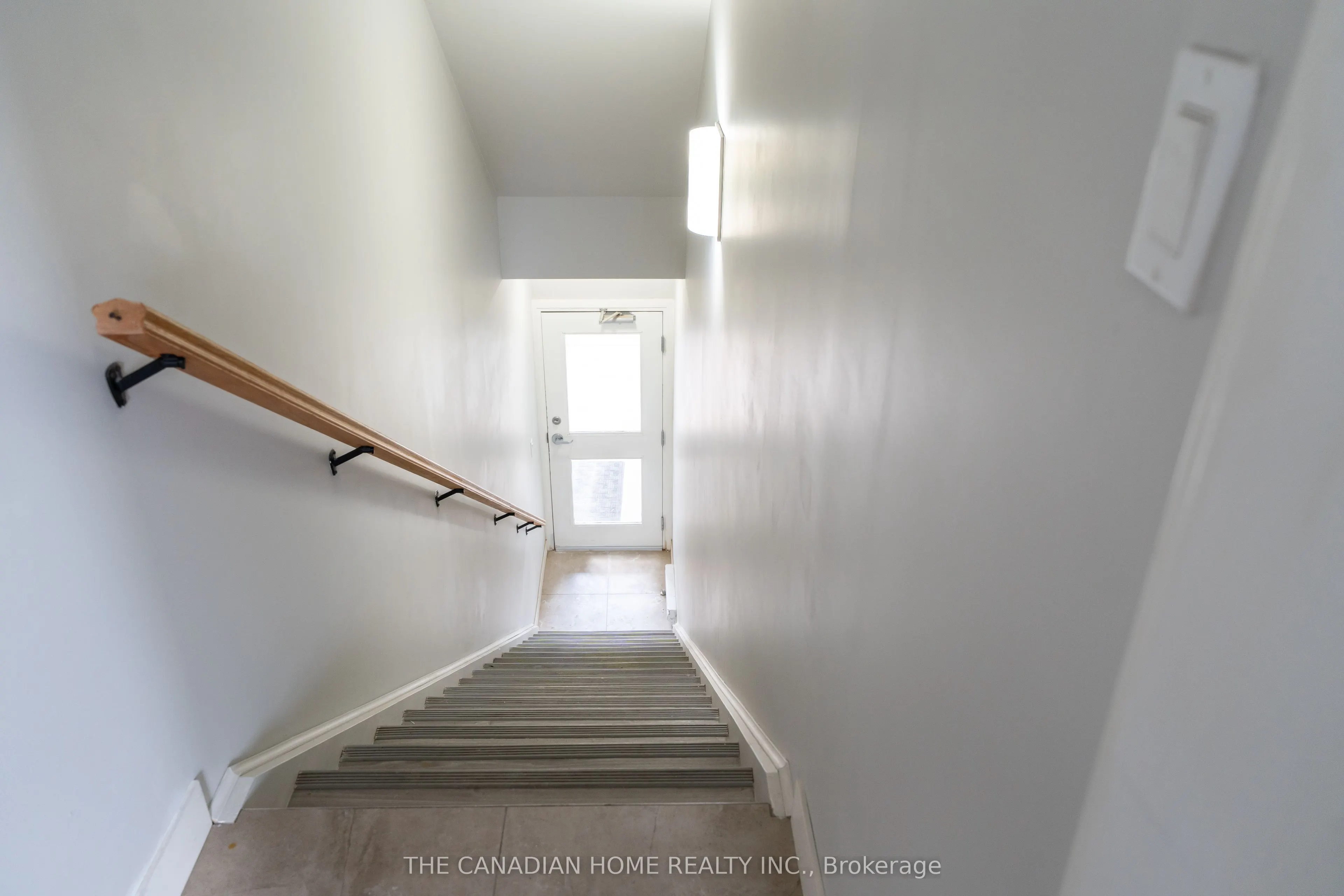 62 Balsam Street, #T201