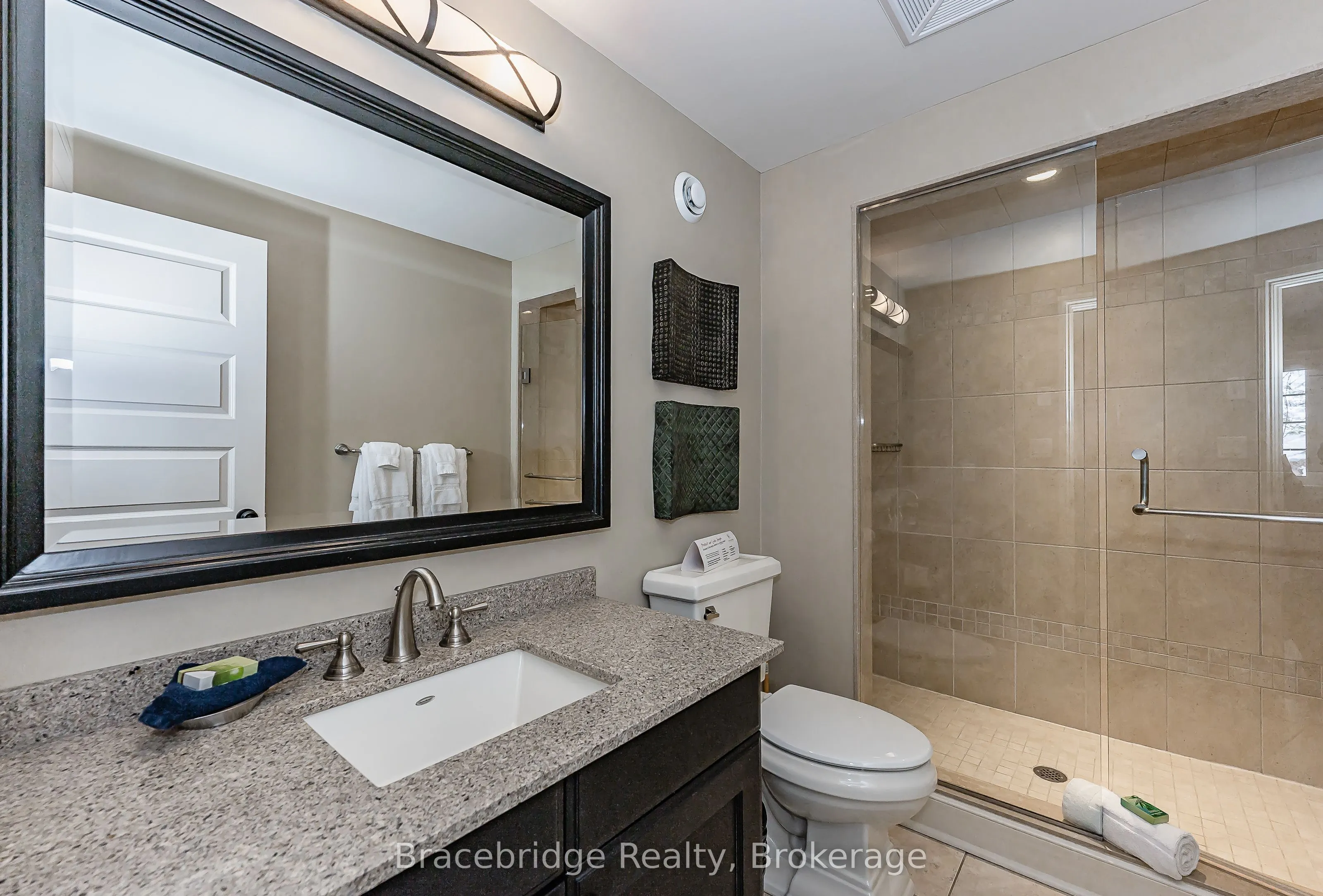 3876 MUSKOKA RD HWY 118 W, #Sandfield 3 W3