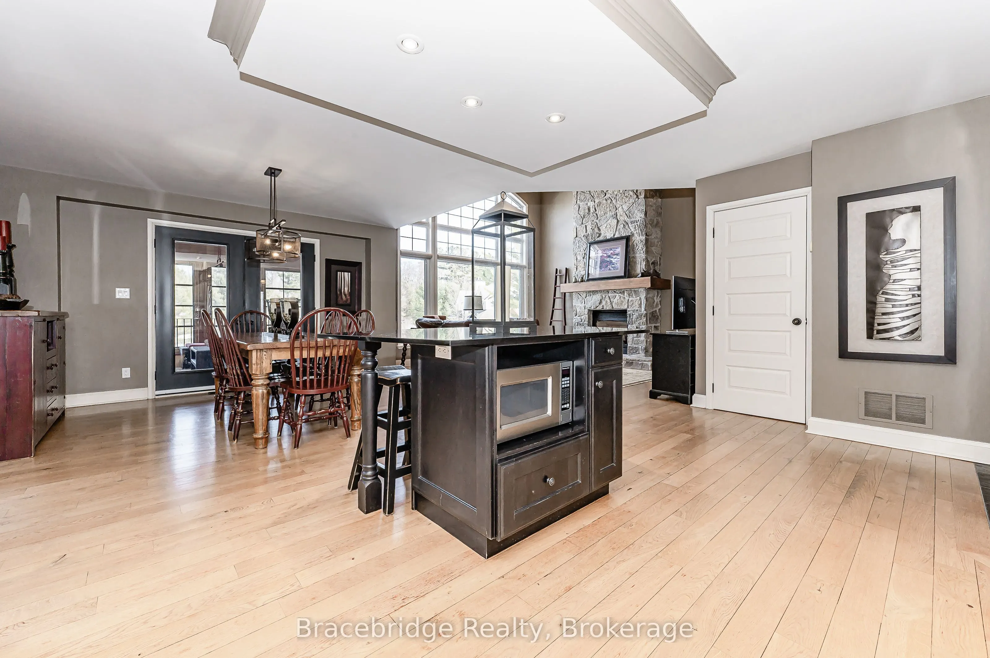 3876 MUSKOKA RD HWY 118 W, #Sandfield 3 W3