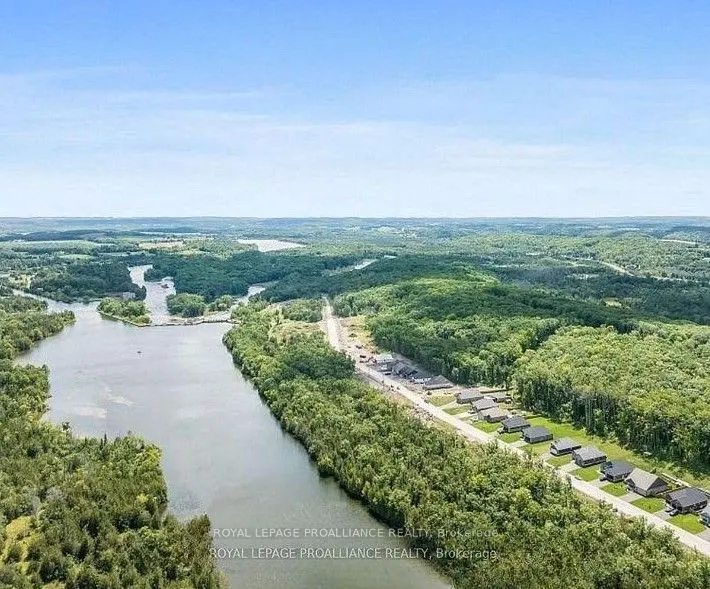 64 Riverside Trail