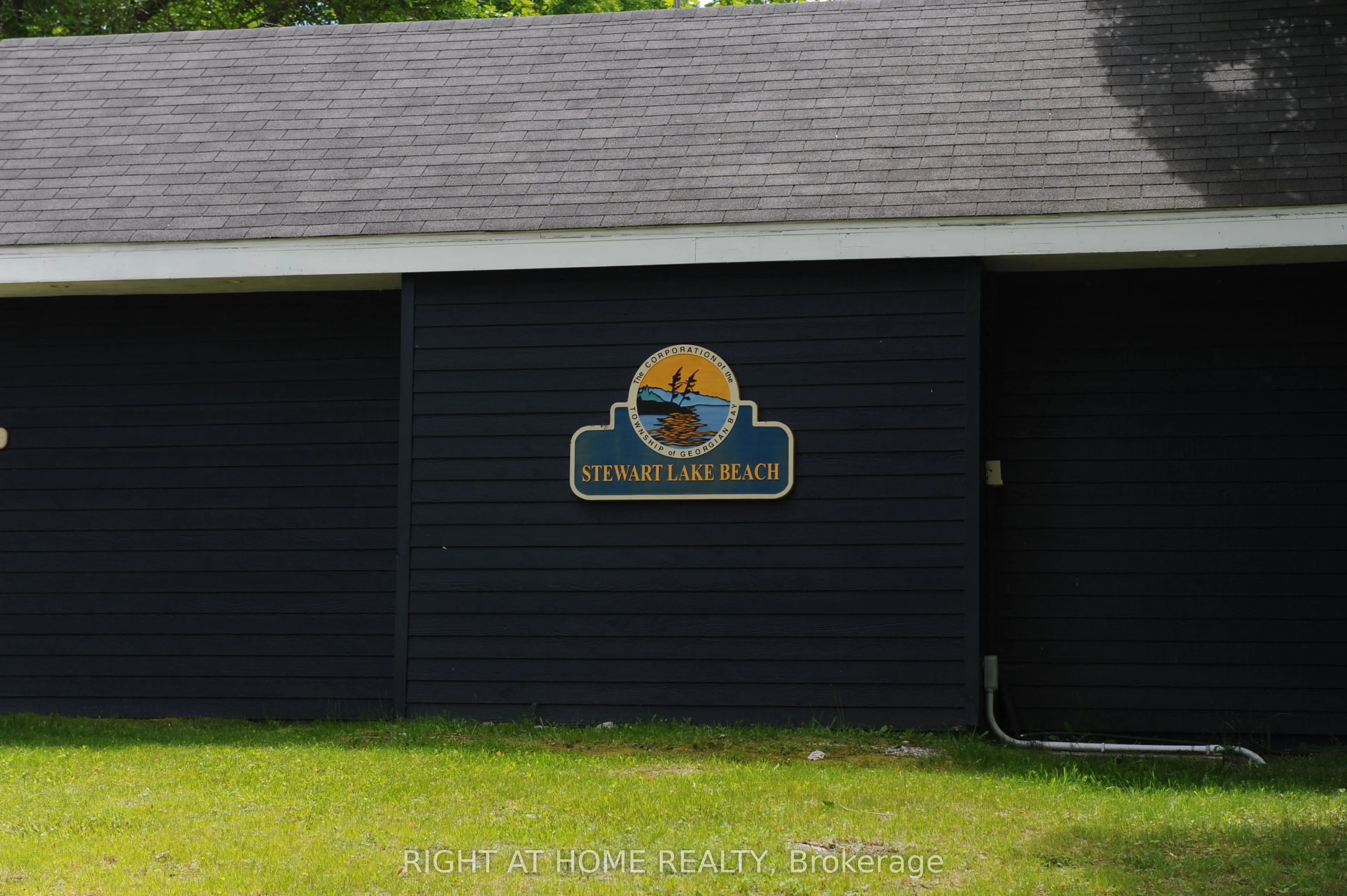 22 Hawkins Point