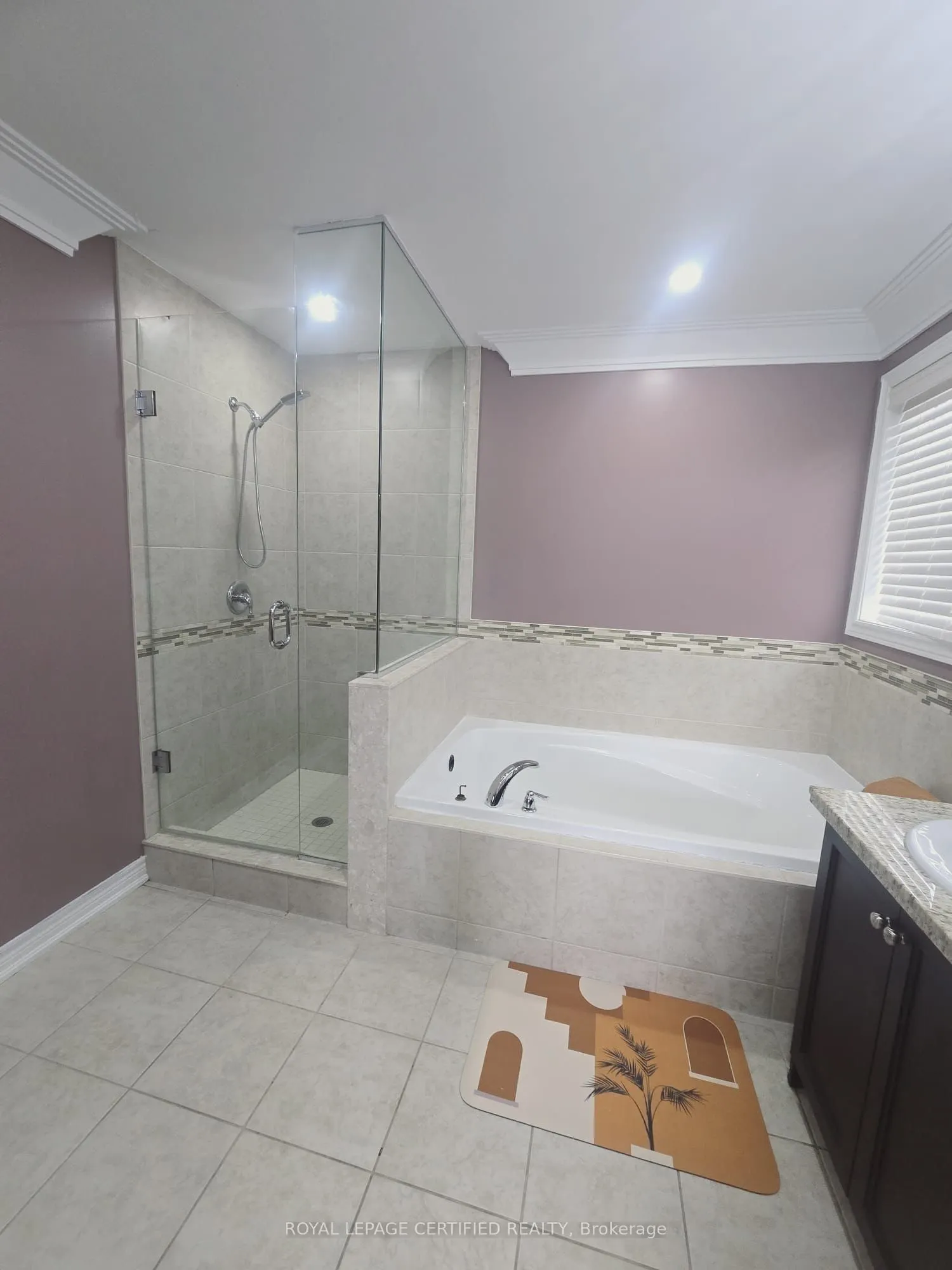 130 Kingsview Drive