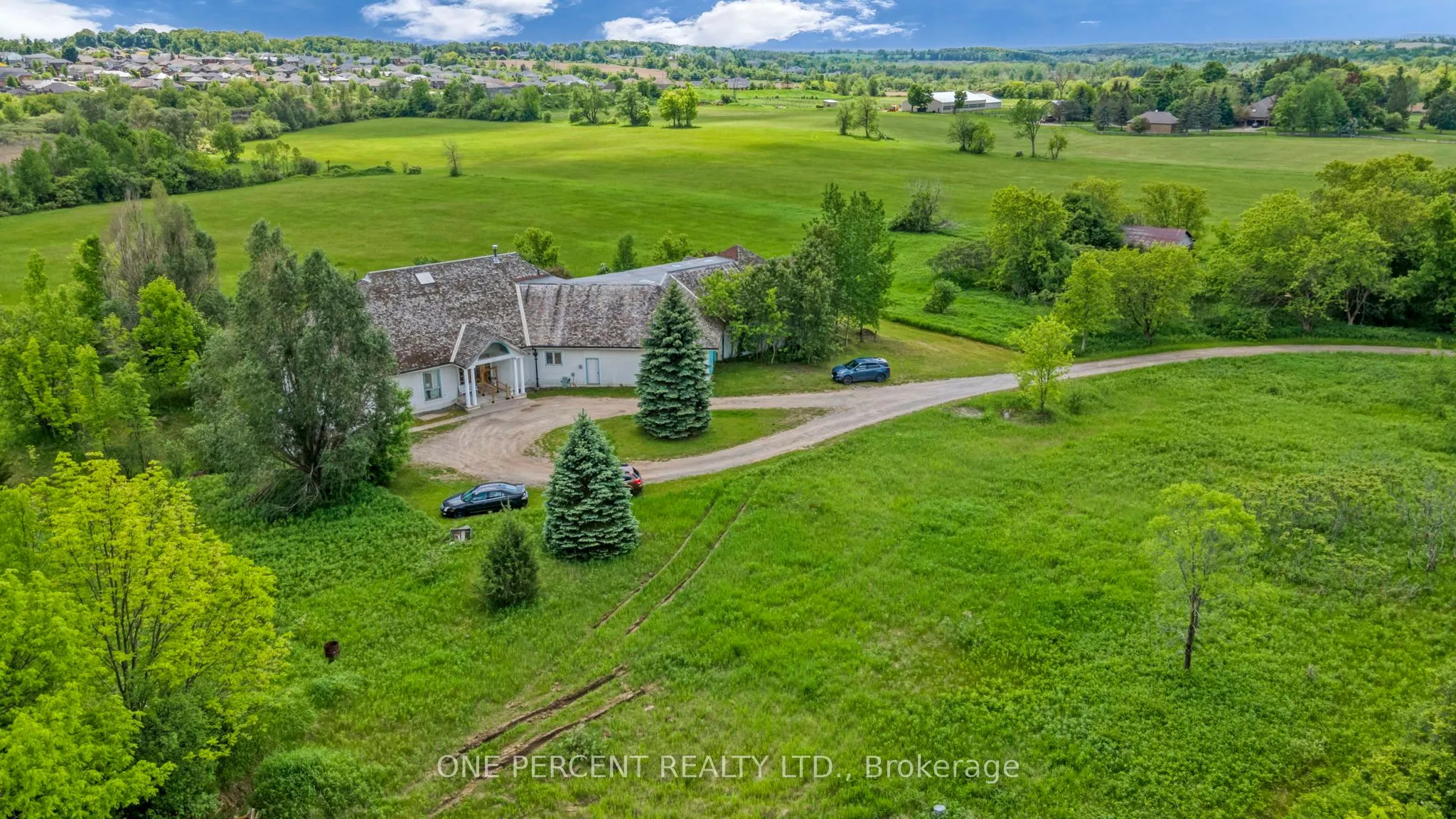 1315 Parkhill Road W