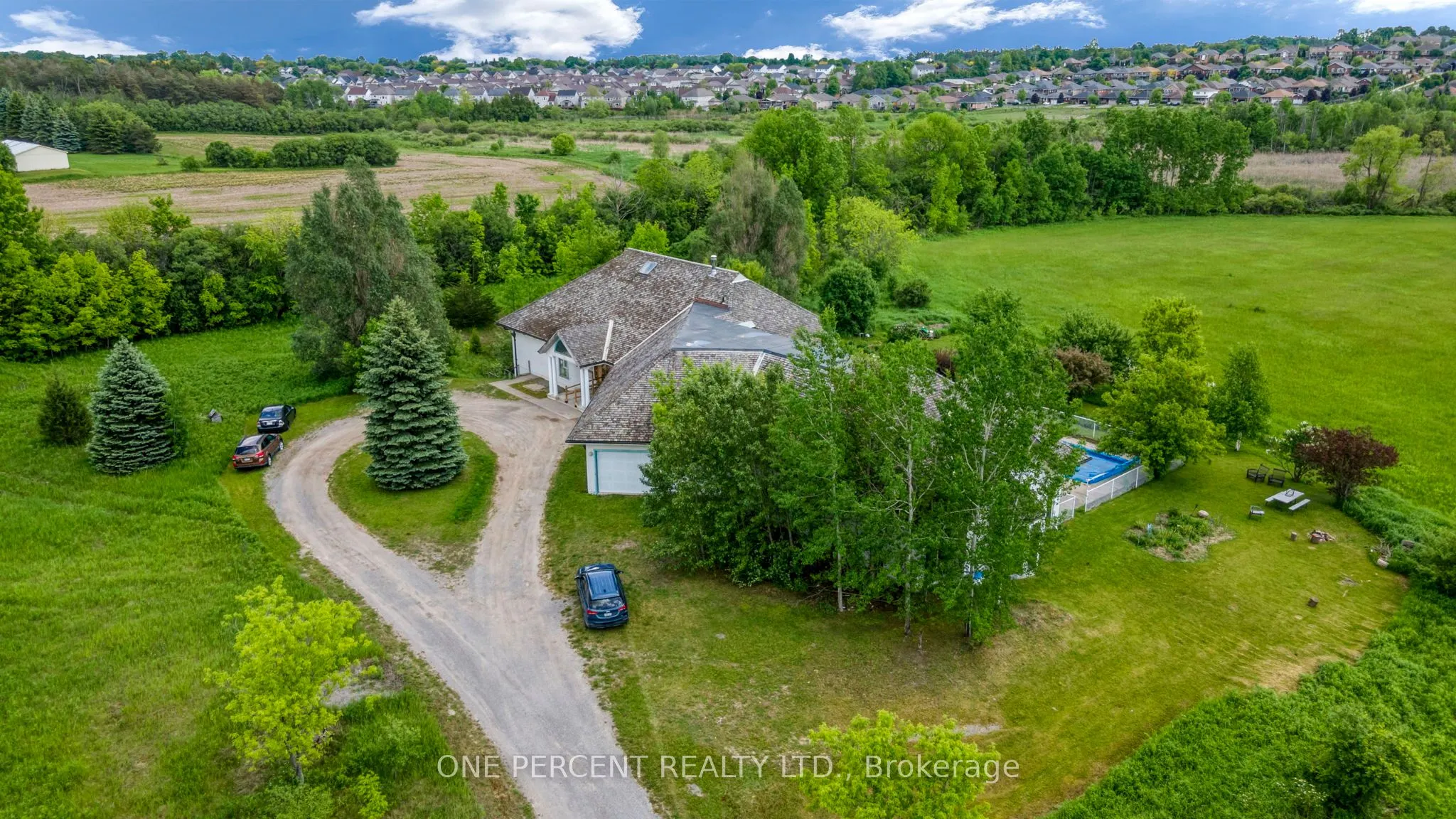 1315 Parkhill Road W