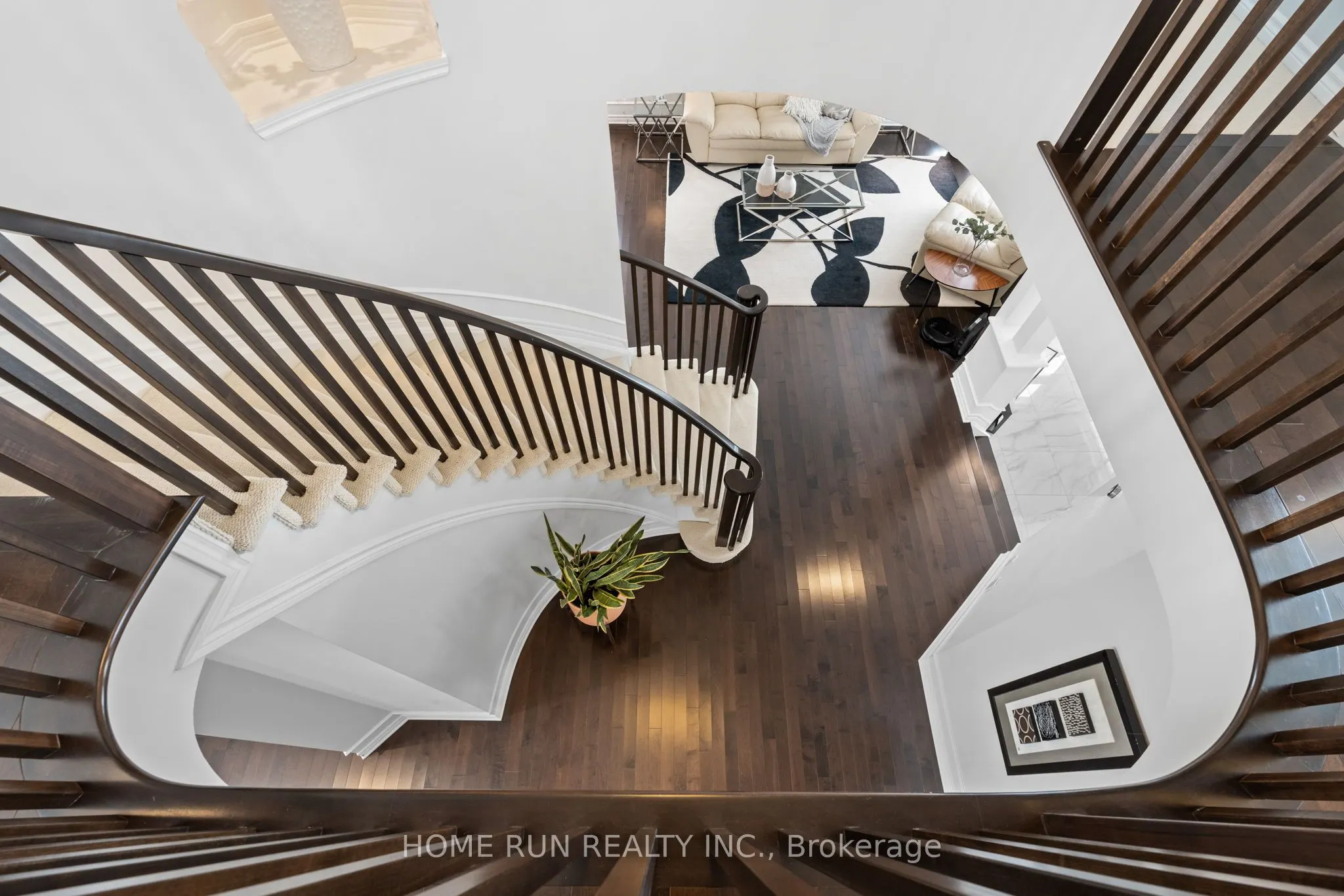 100 Kinghaven Crescent