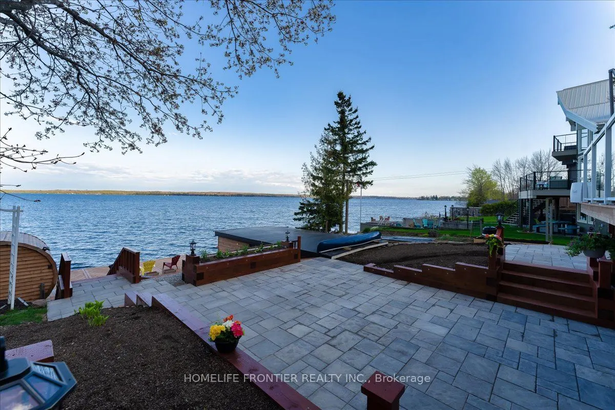 6 Lakeview Park Road
