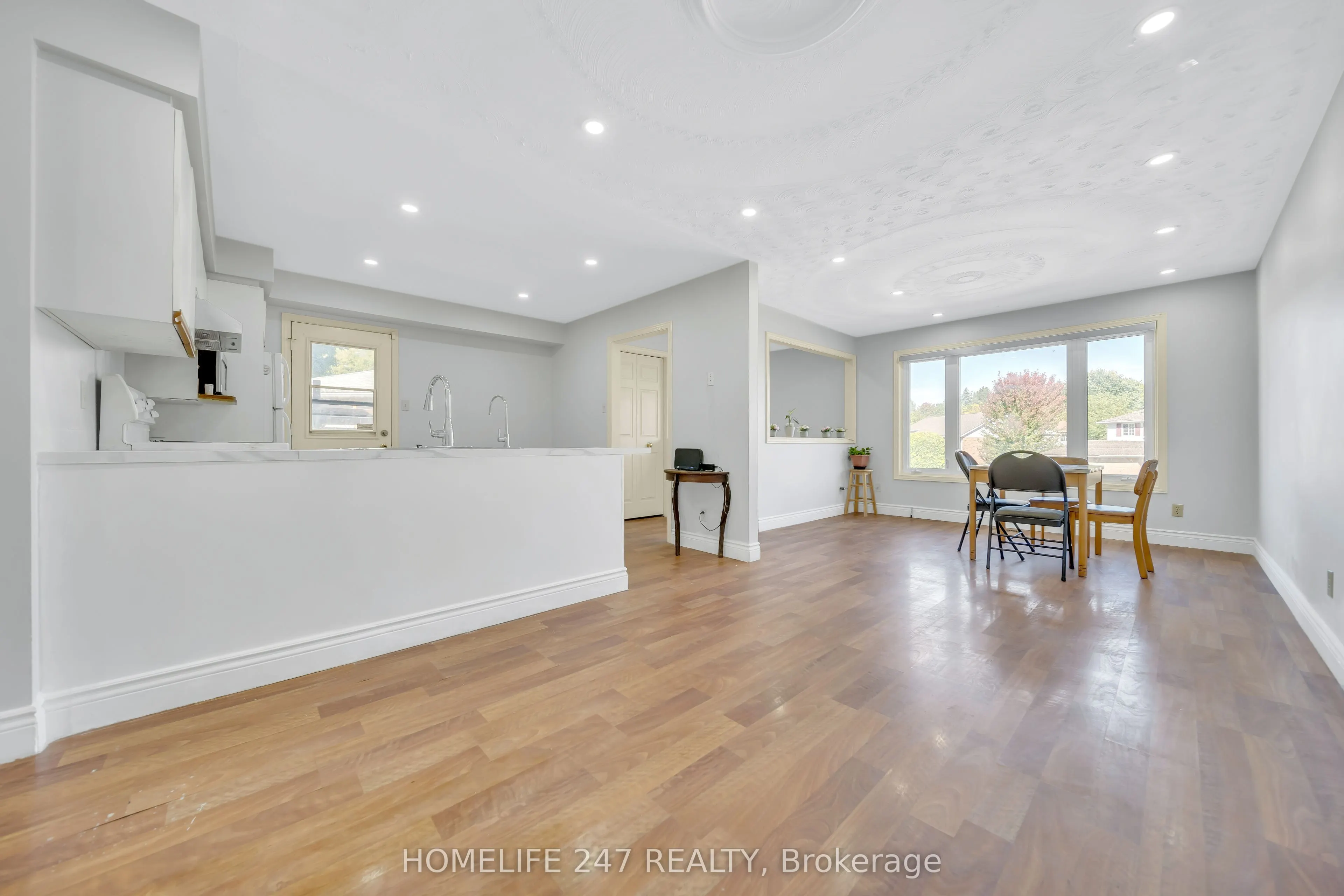86 Old Huron Court