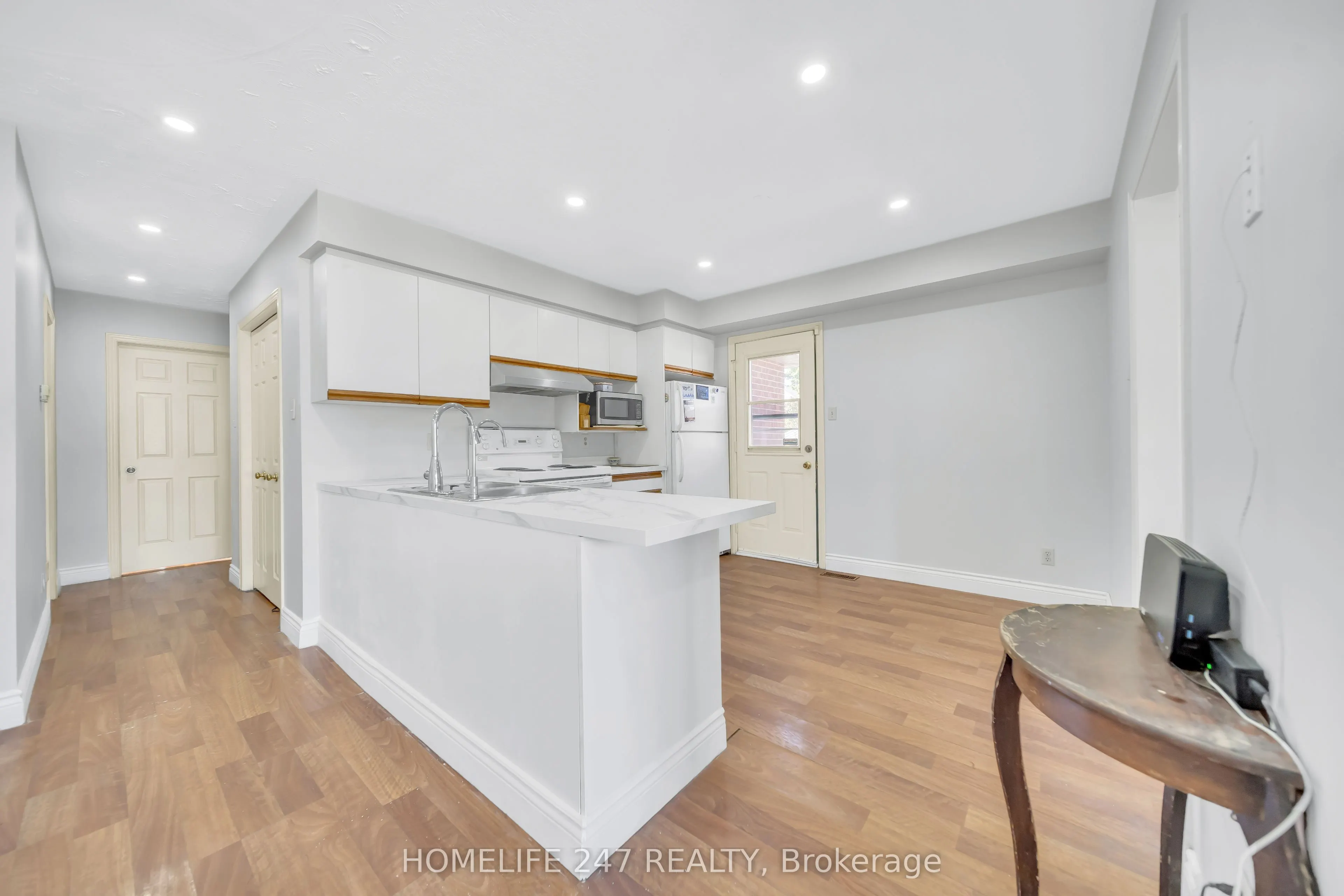 86 Old Huron Court