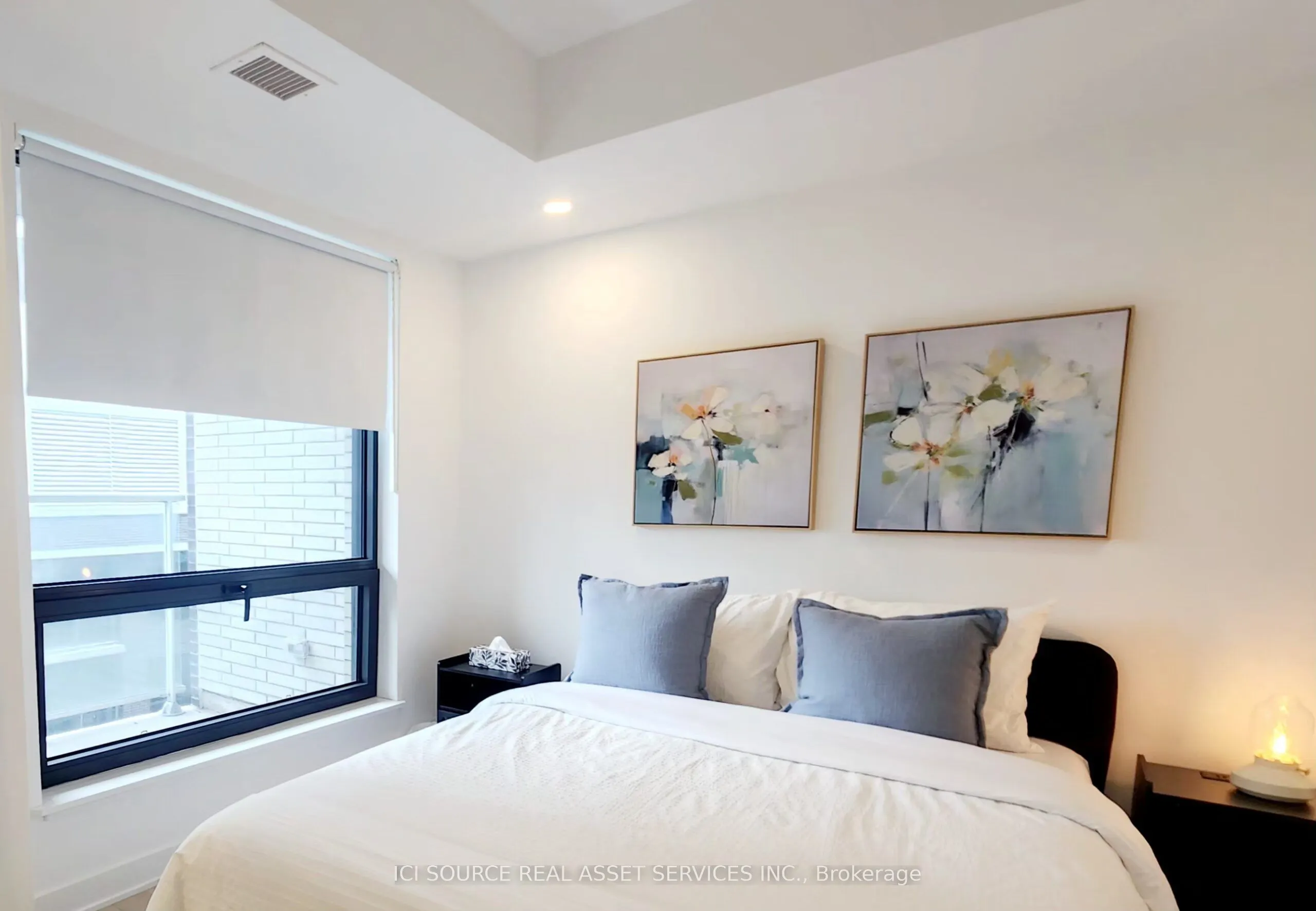 340 Queen Street, #1009