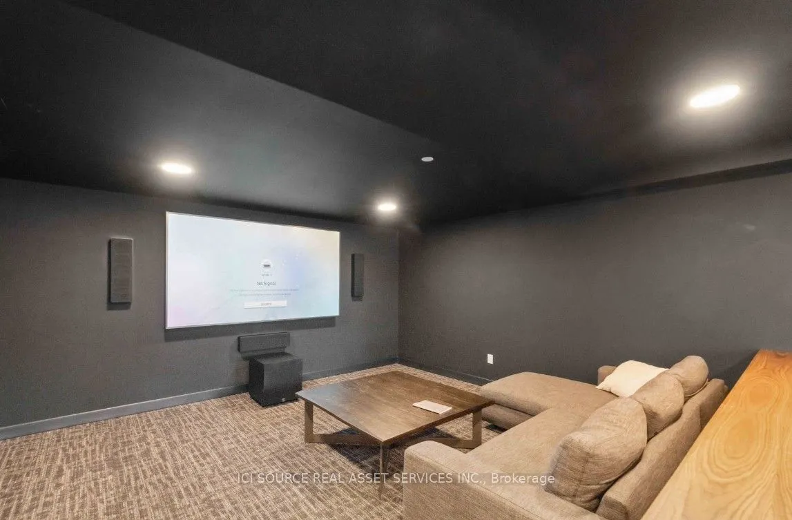 340 Queen Street, #1009