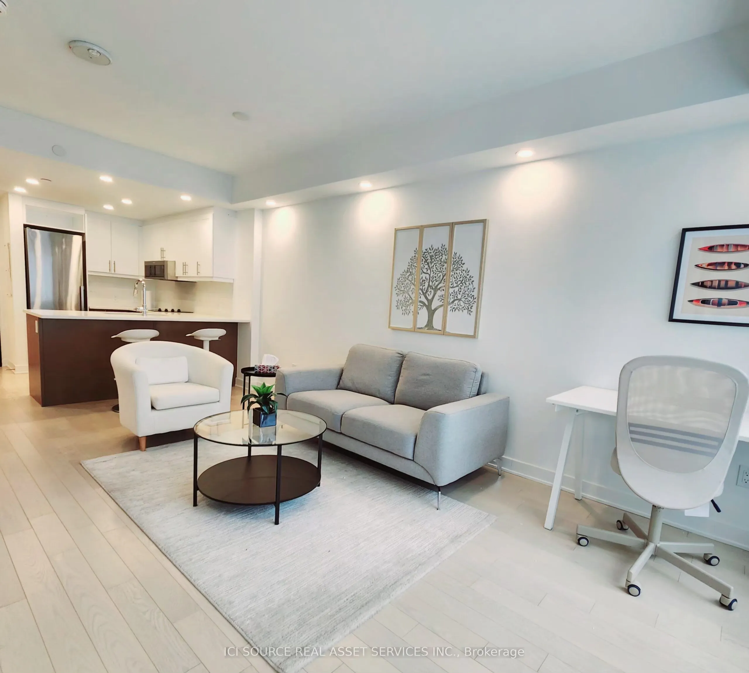 340 Queen Street, #1009