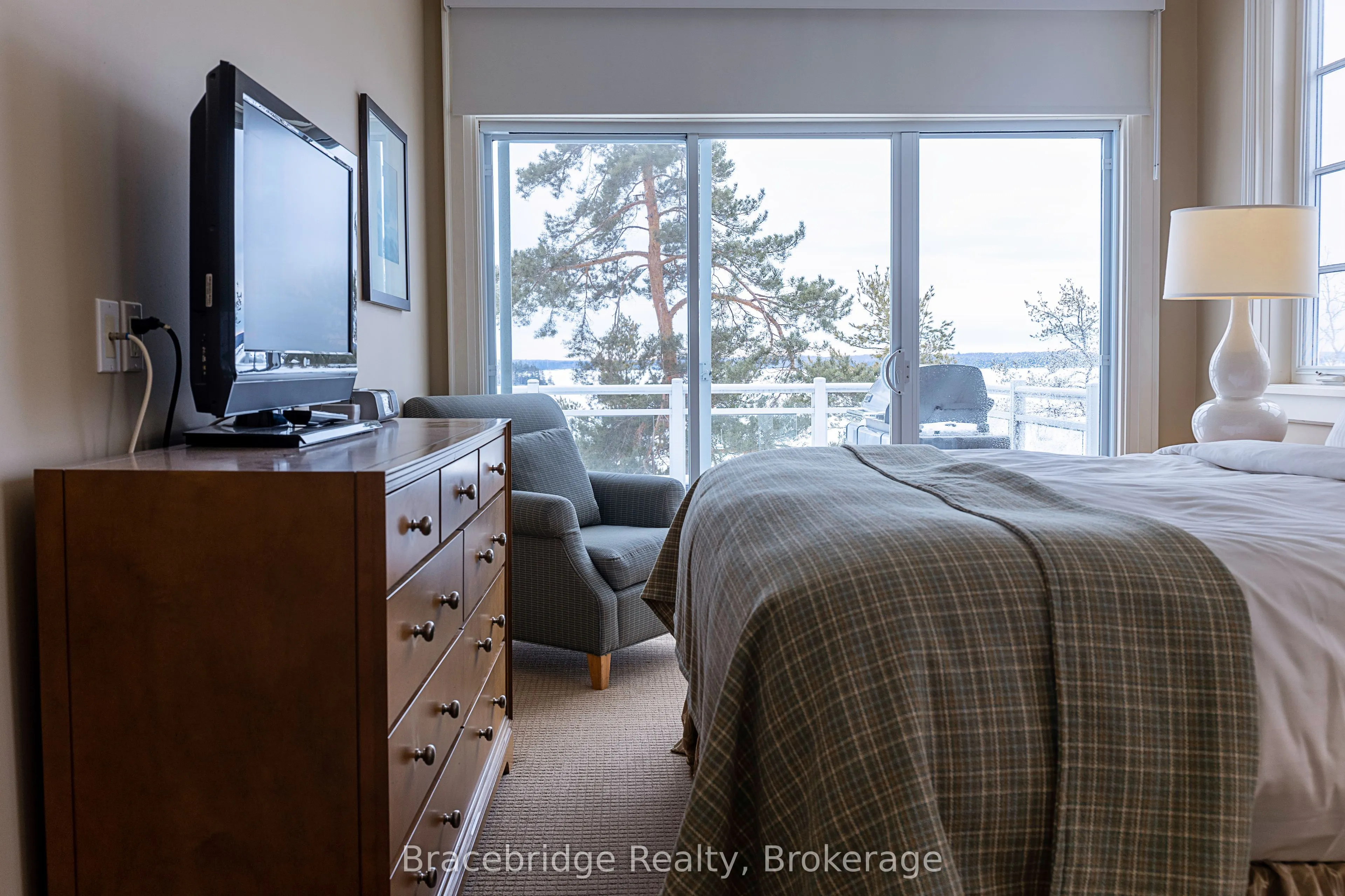 1869 Muskoka 118 Road W, #L201-A2