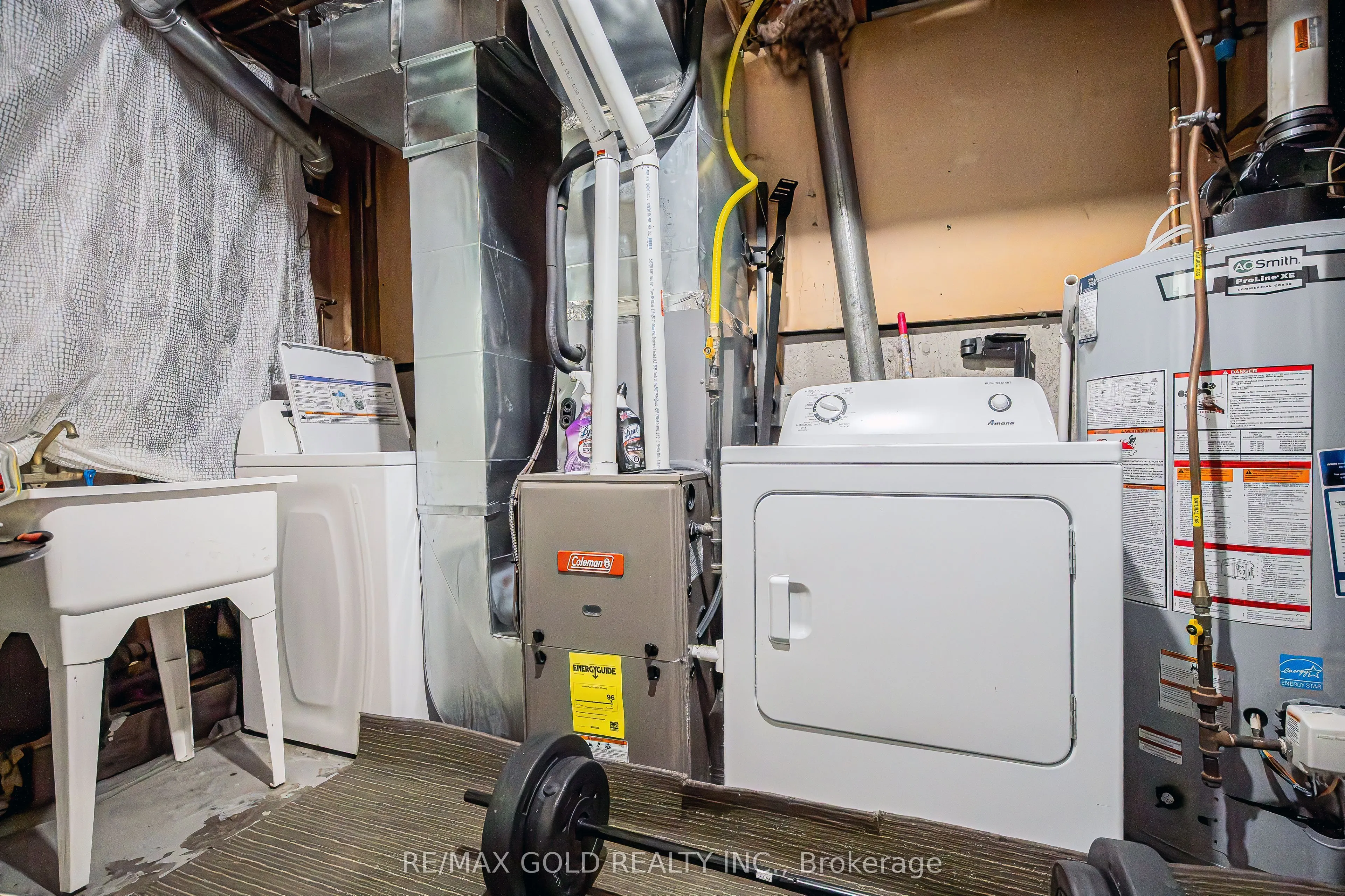 445 Pioneer Drive, #4