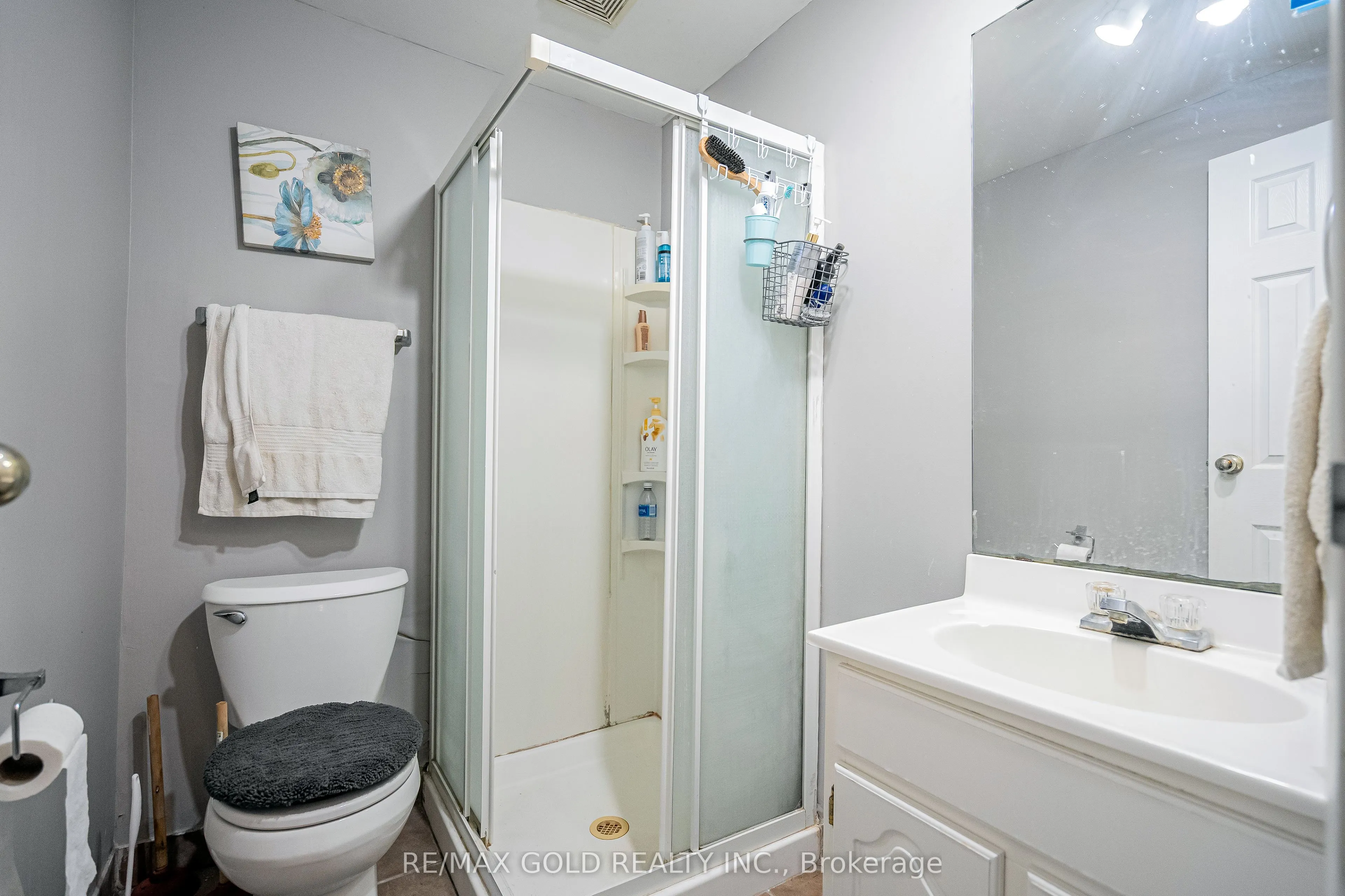 445 Pioneer Drive, #4