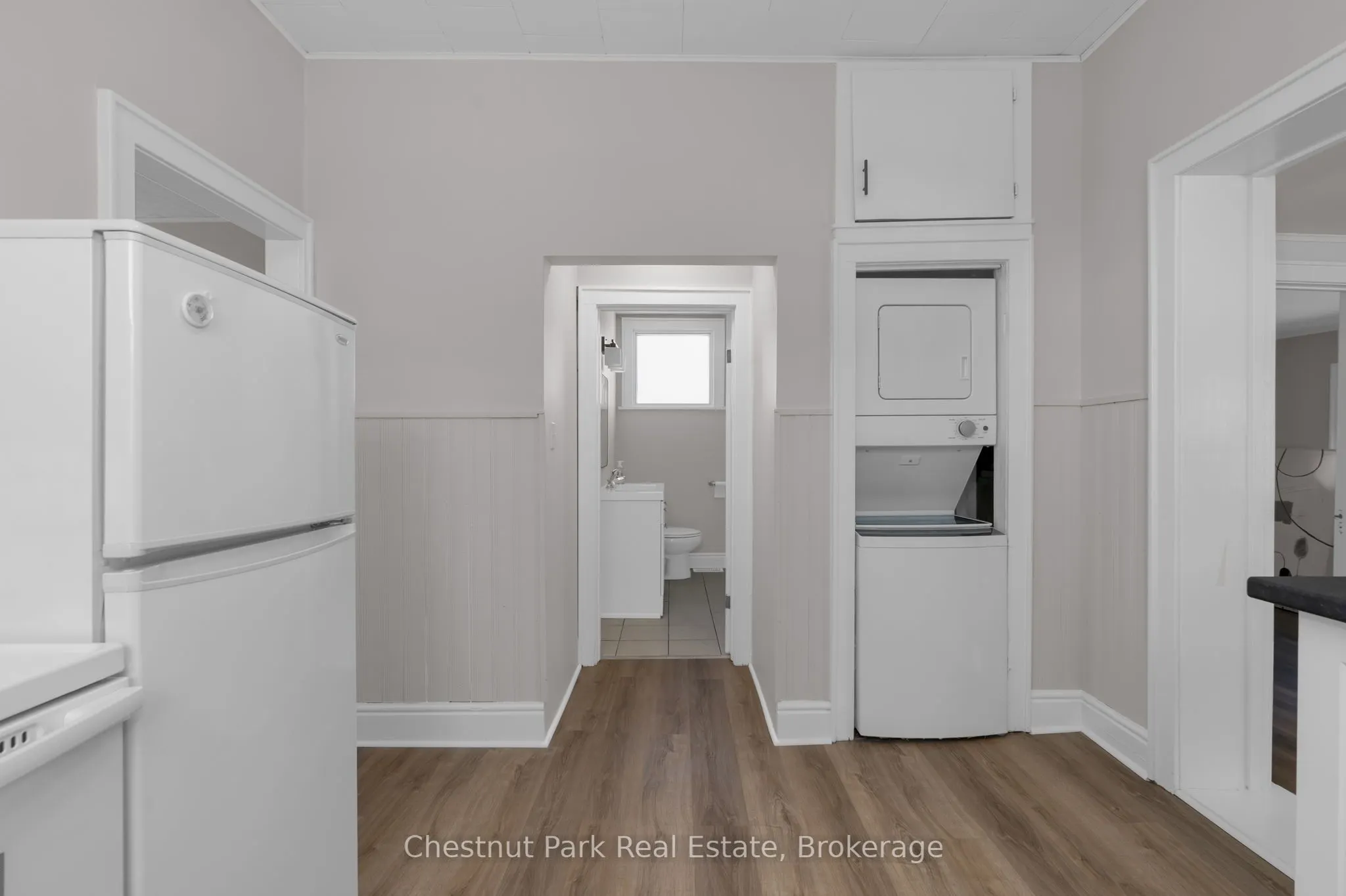 16 Trowbridge Street W