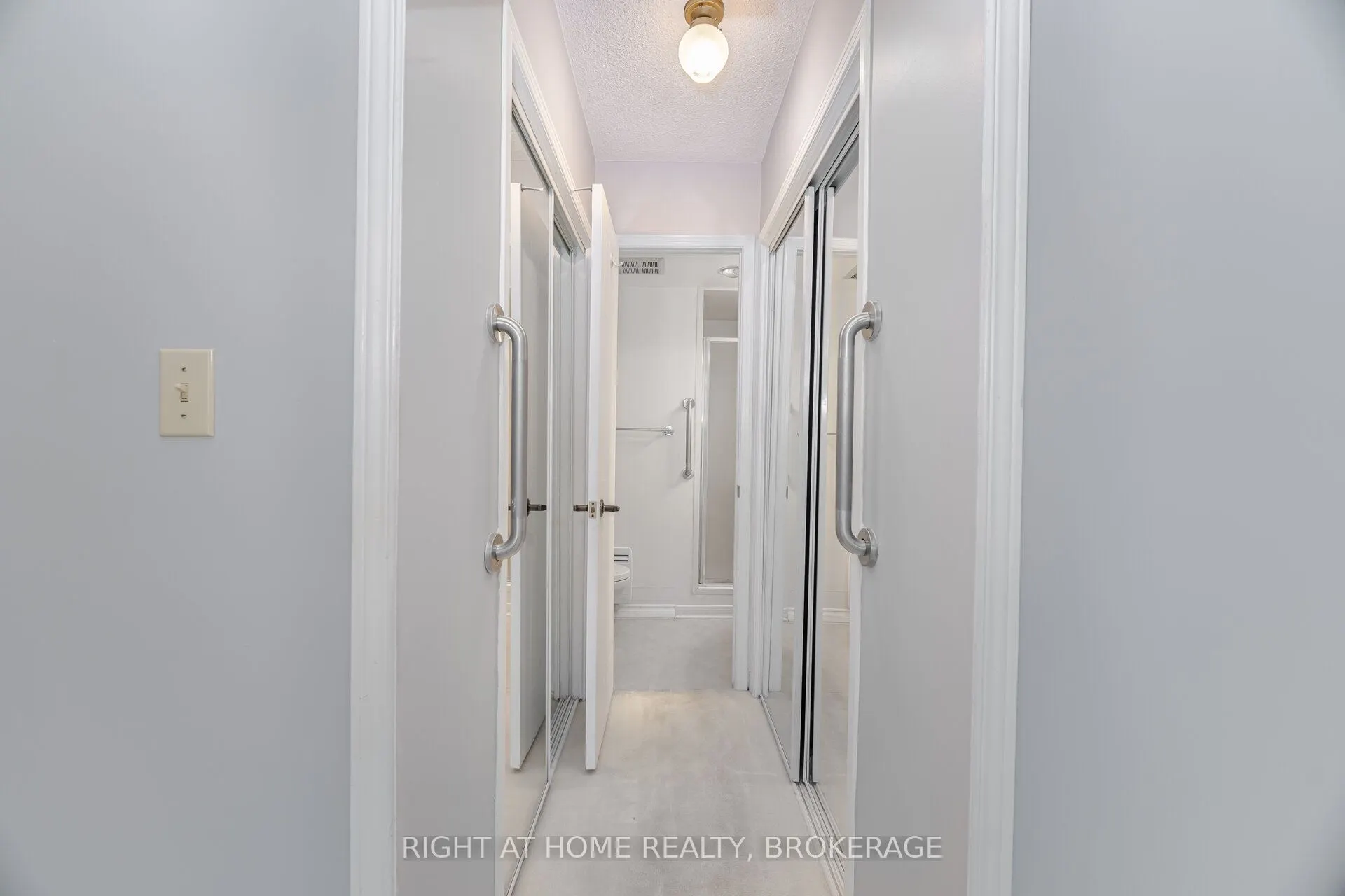 166 Mountain Park Avenue, #201