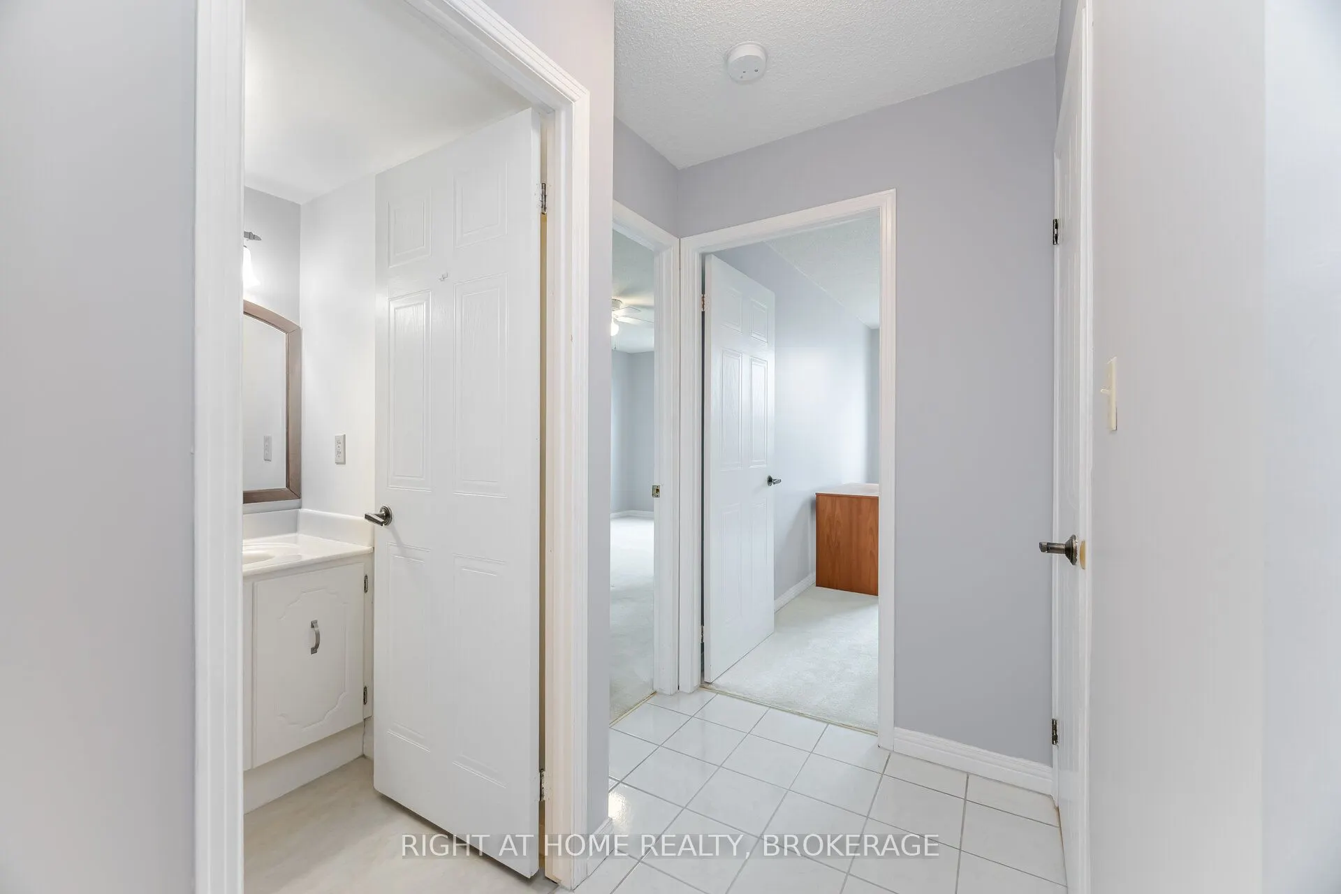 166 Mountain Park Avenue, #201
