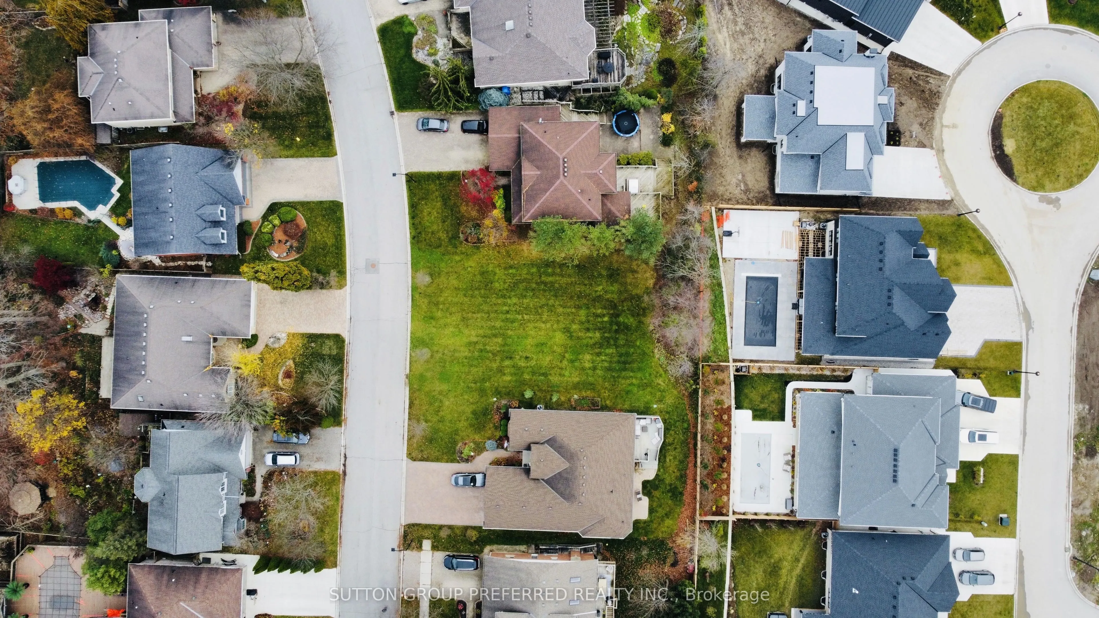 98 Longview Court