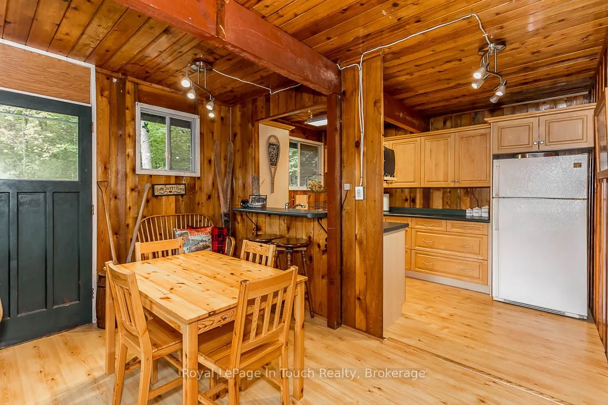 4 Severn River Shore