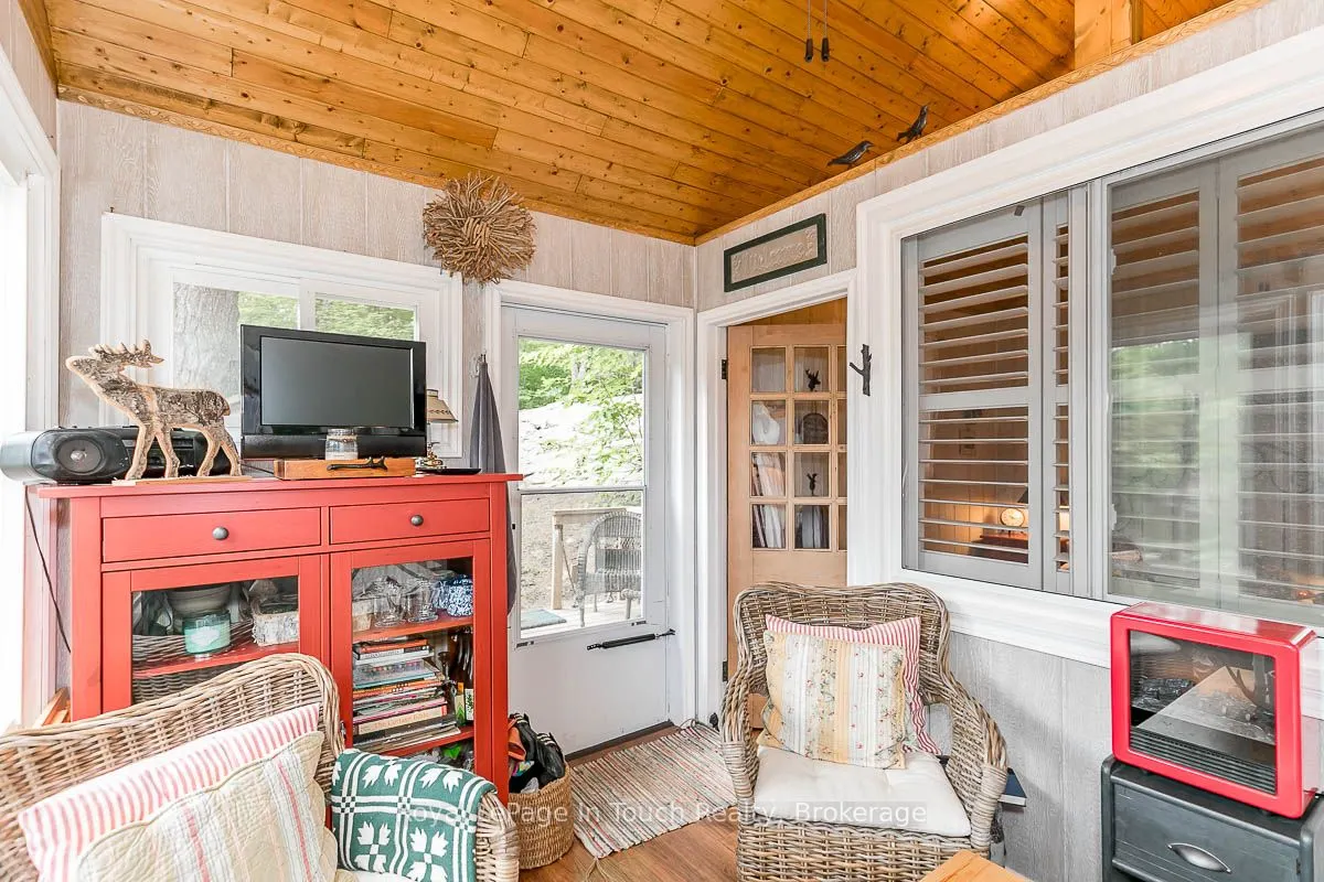 4 Severn River Shore