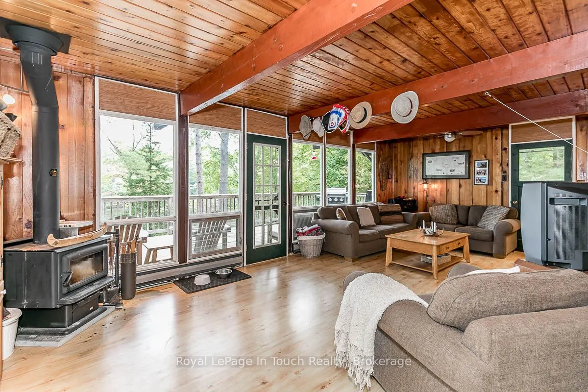 4 Severn River Shore