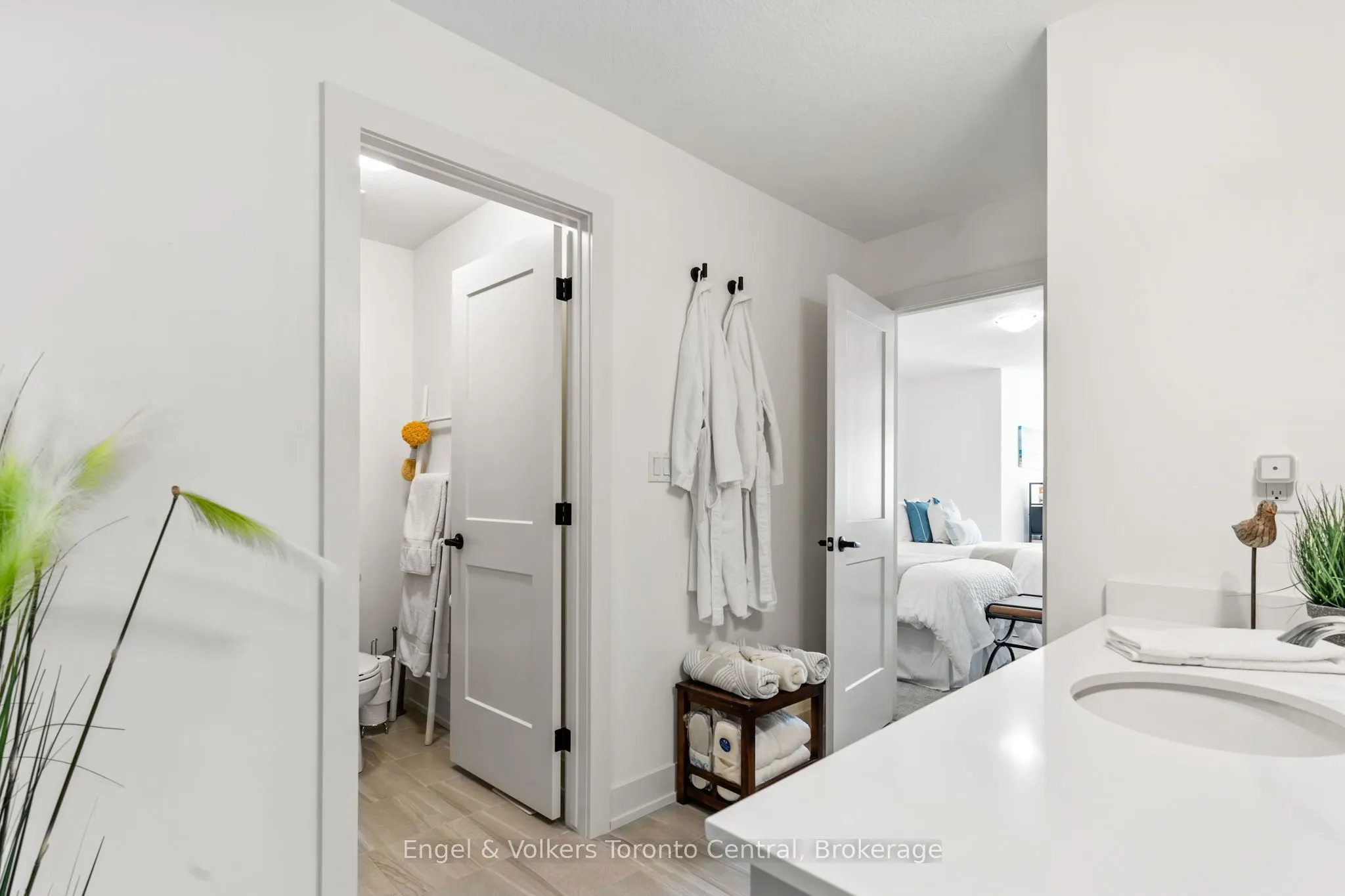 306 Sandpiper Lane #25