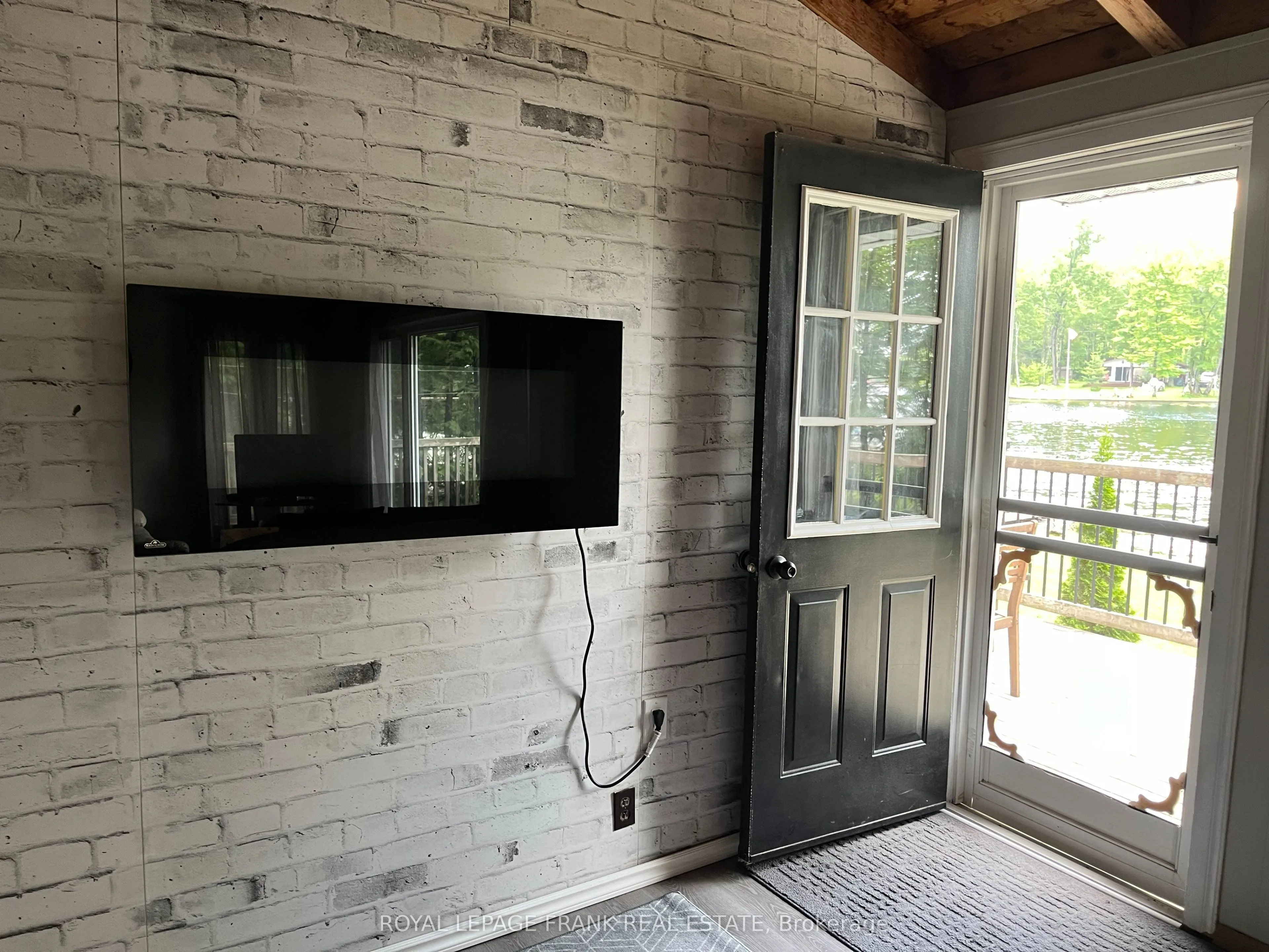 744D Marble Point Road