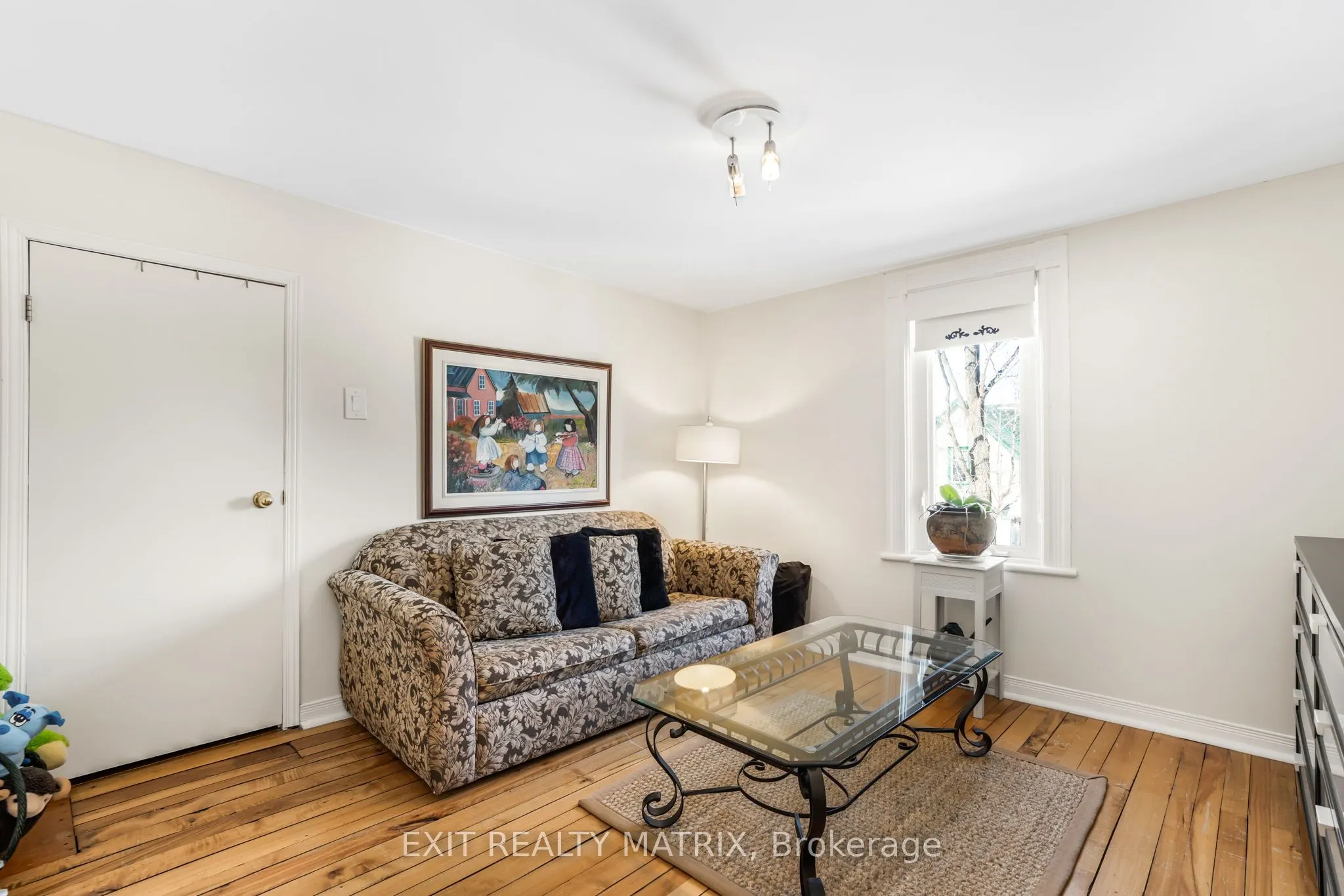 54 Derby Avenue