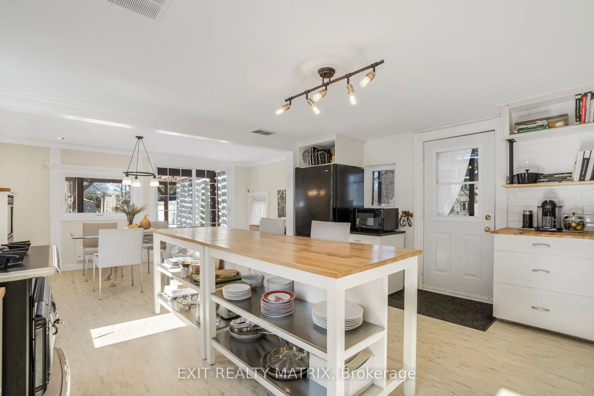 54 Derby Avenue