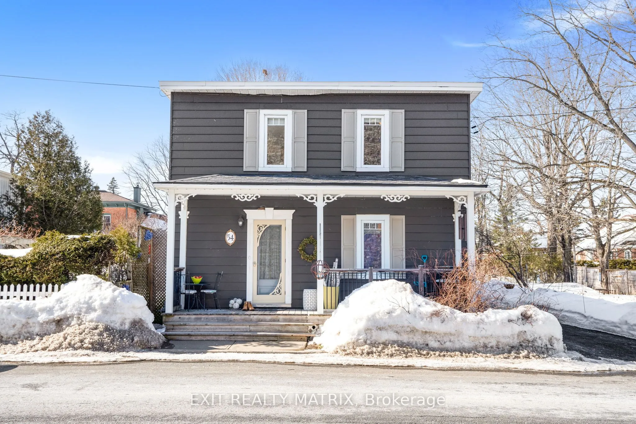 54 Derby Avenue
