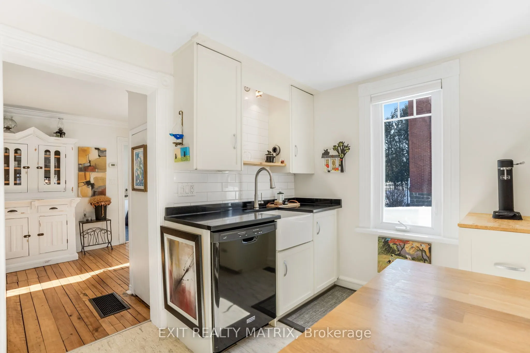 54 Derby Avenue