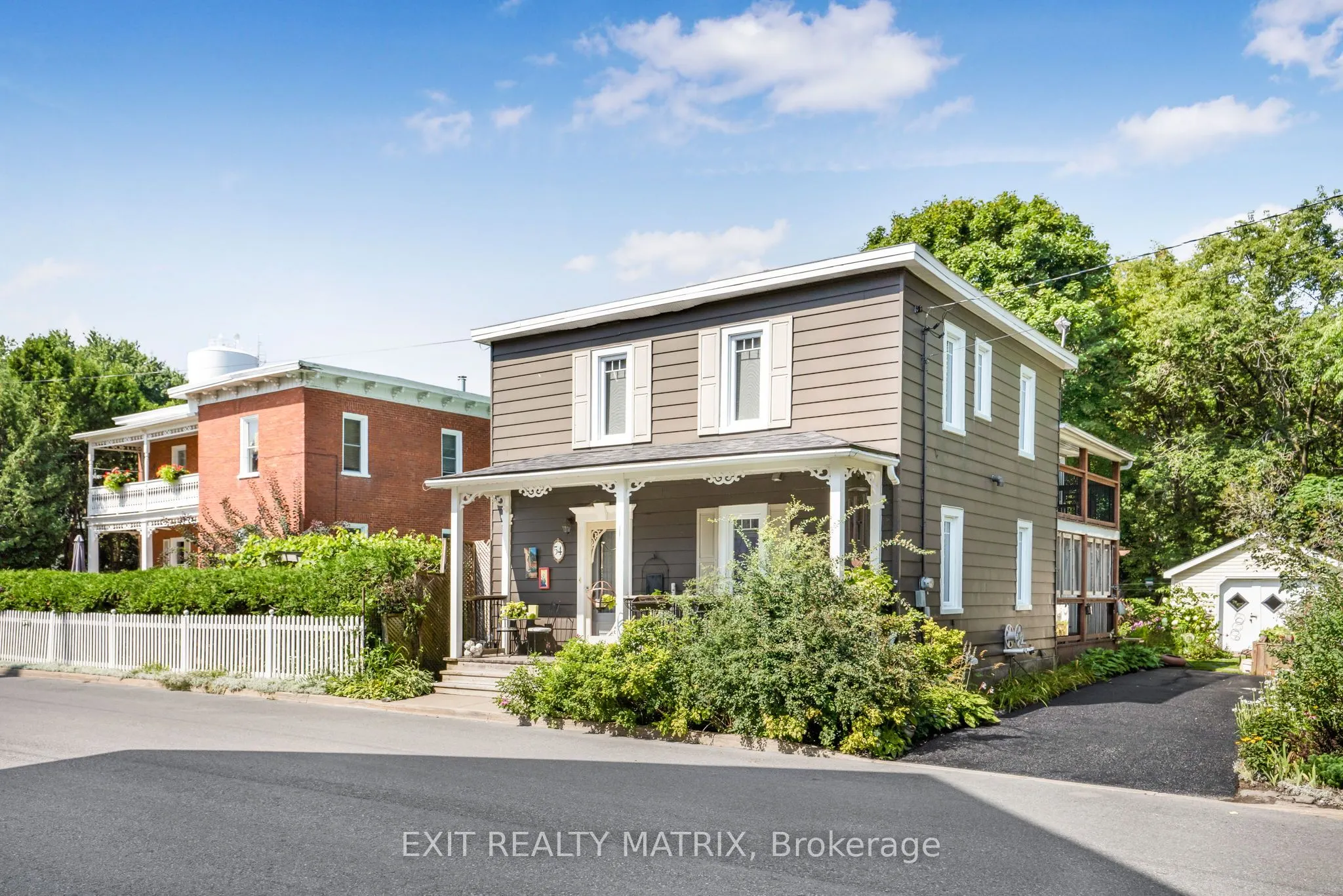 54 Derby Avenue