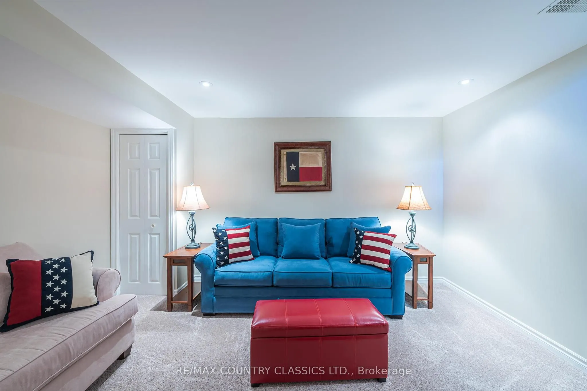 1579 Anstruther Lake Road, #1