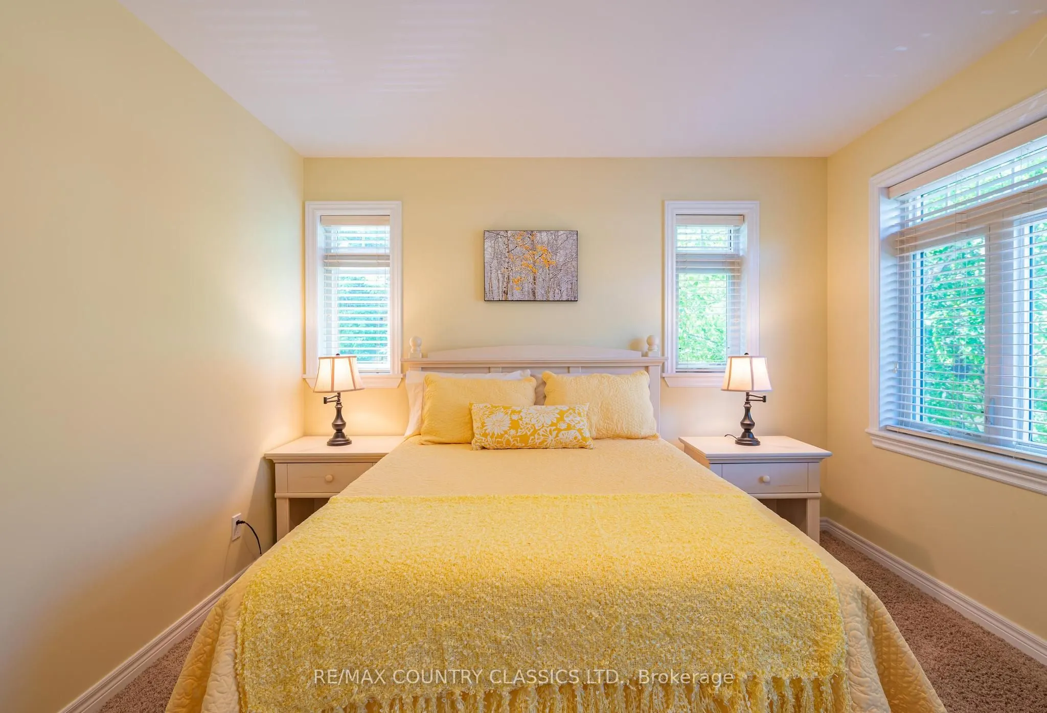 1579 Anstruther Lake Road, #1