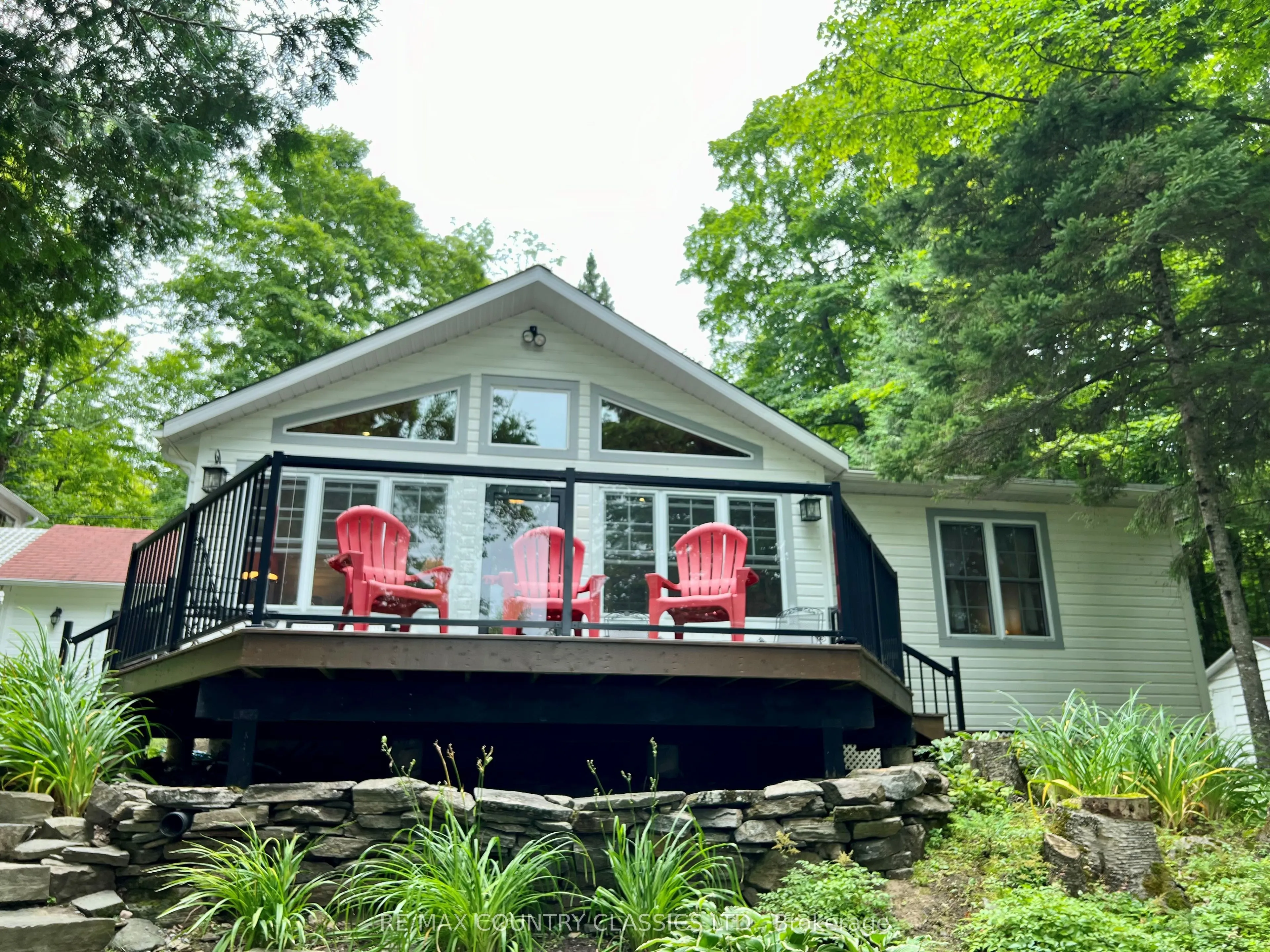 408 Couchs Road
