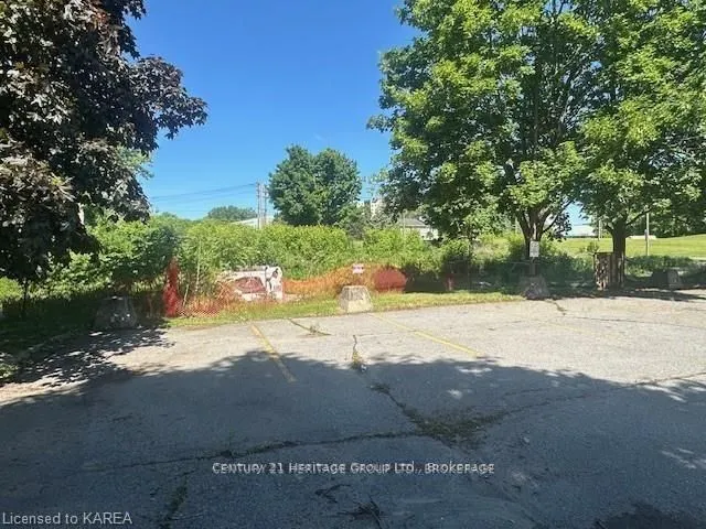 20 Village Drive