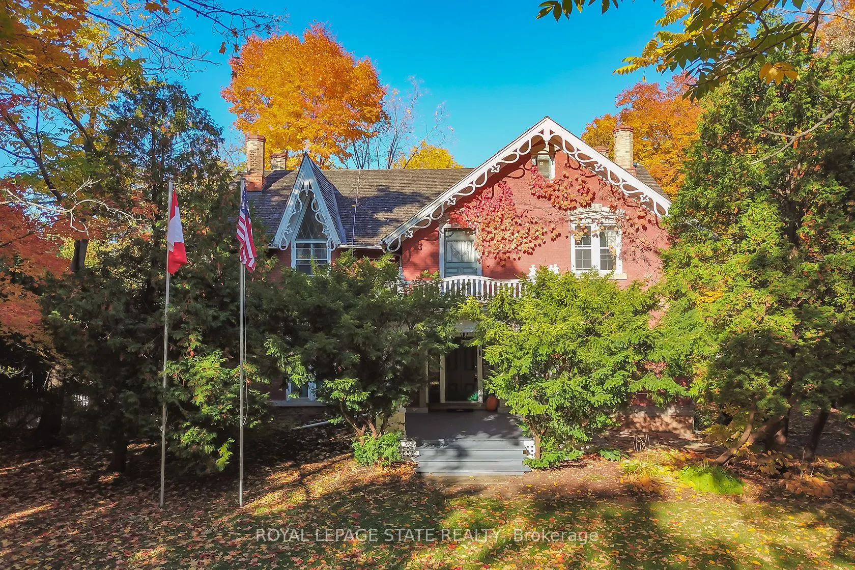 262 Main Street W