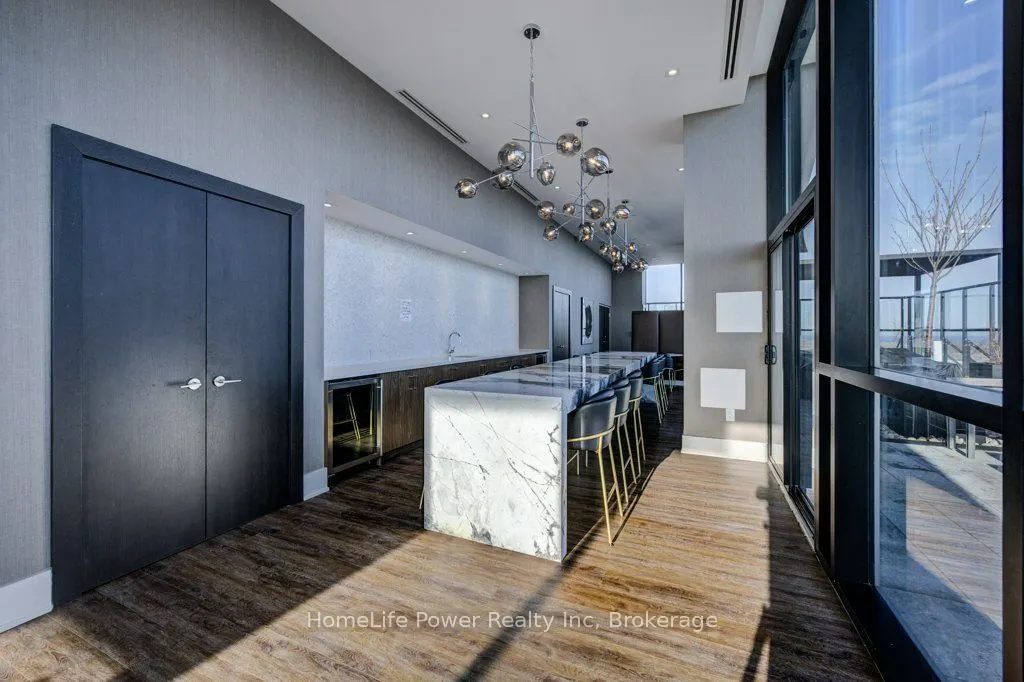 385 Winston Road, #806