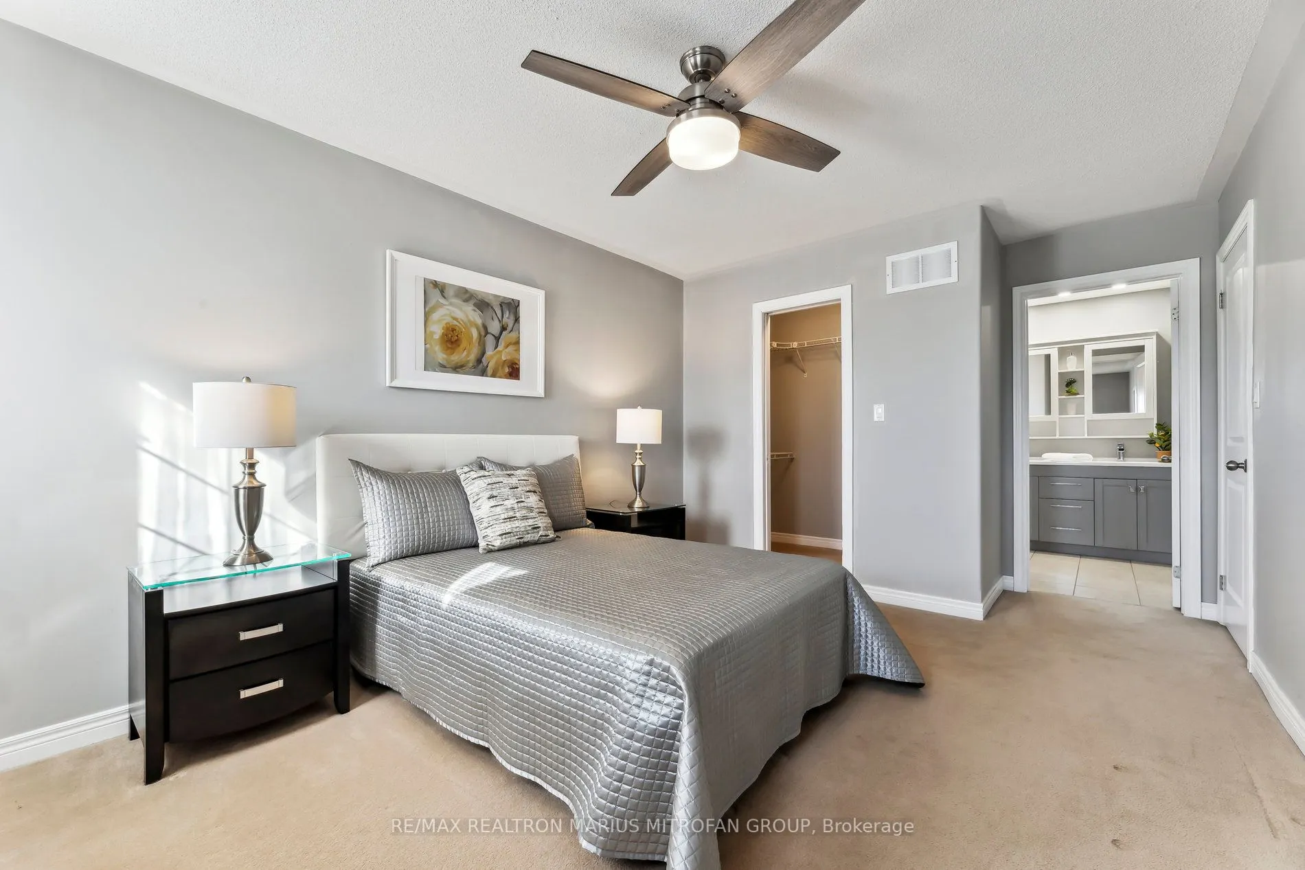 22 Fallingbrook Crescent